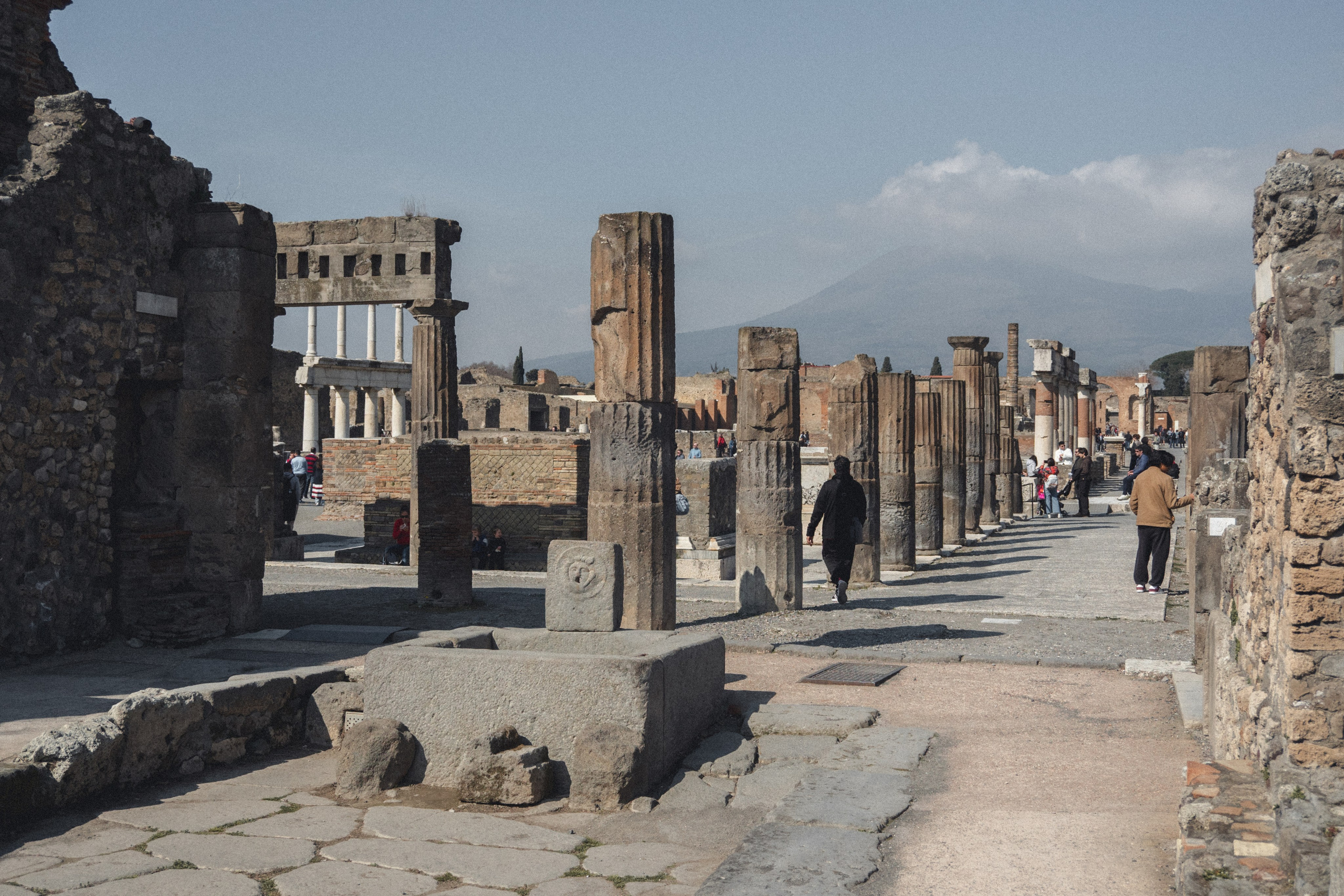 Pompeii. Photographe sur Cote d’Azur. Portraits de familles, couples, enfants, événements