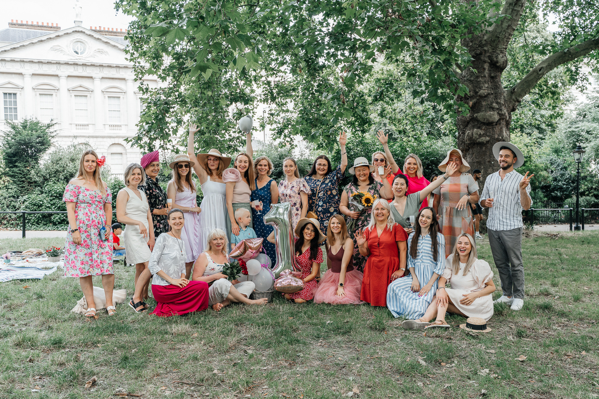 Birthday of the INSTAMIR club in London. Photographer in England Ekaterina Romanova