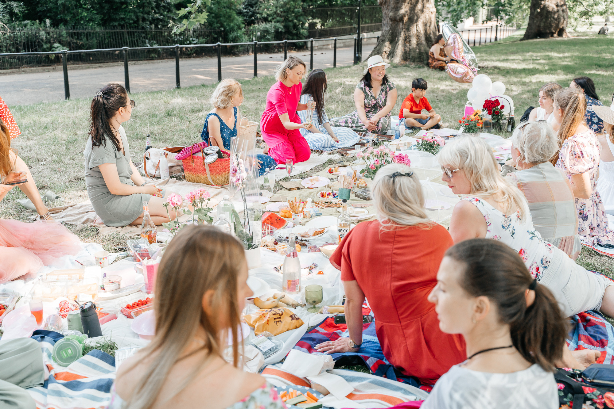 Birthday of the INSTAMIR club in London. Photographer in England Ekaterina Romanova