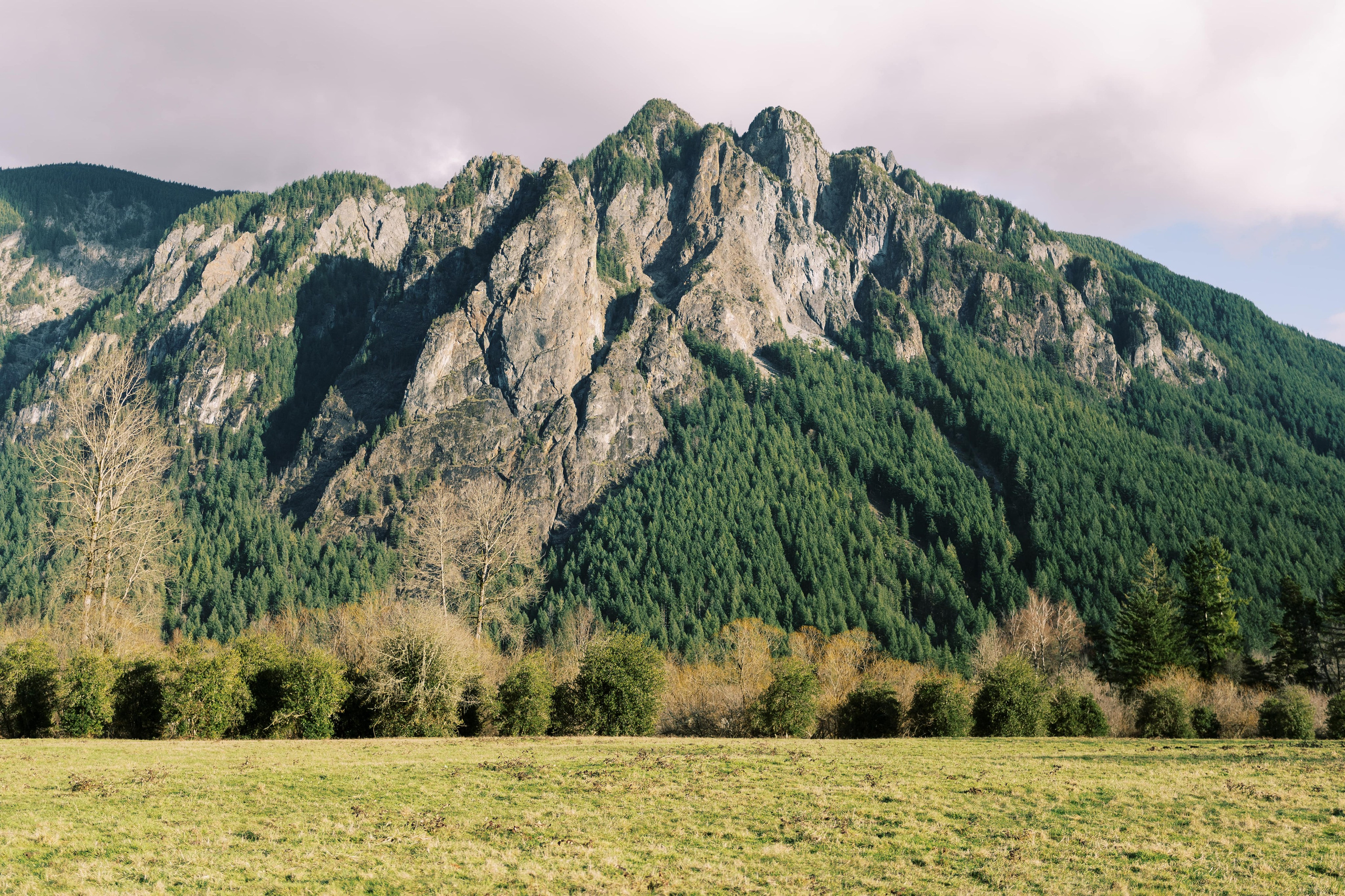 Engagement photo shoot/ Dmitry and Julia/ February 2024. North Bend, Washington. EVAN ARISTOV WEDDING PHOTOGRAPHY — Seattle Wedding Photographer