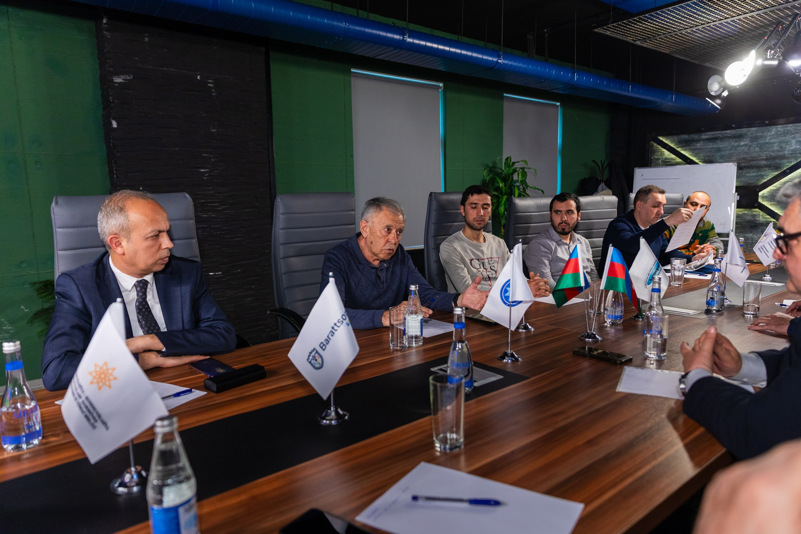 Həvəskar Astronomlar Cəmiyyəti ilk Aerokosmik Konfransda iştirak edib. Həvəskar Astronomlar Cəmiyyəti — Astronomy.az