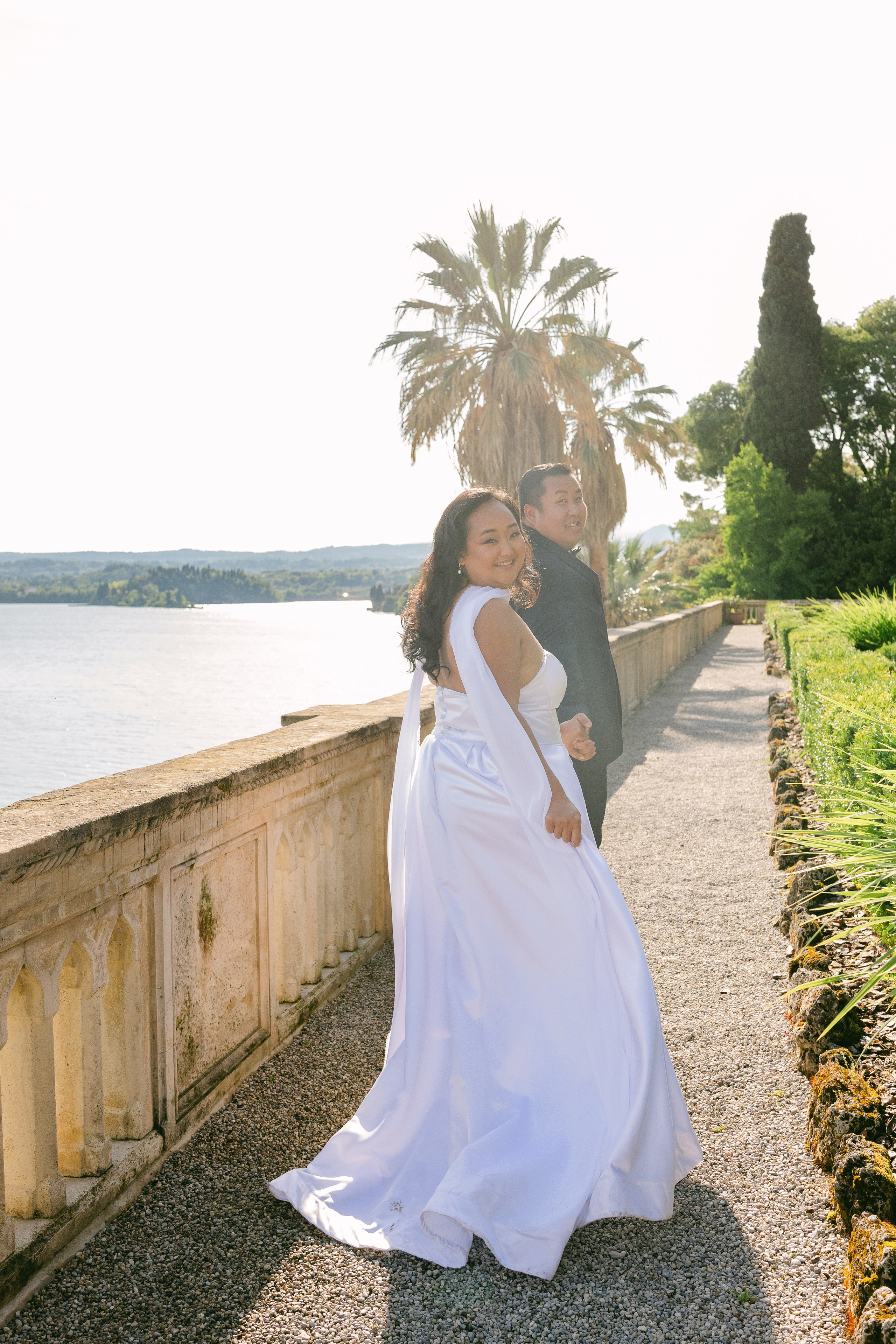 Ibtxhis and Keng elopement In italy — Isola del Garda