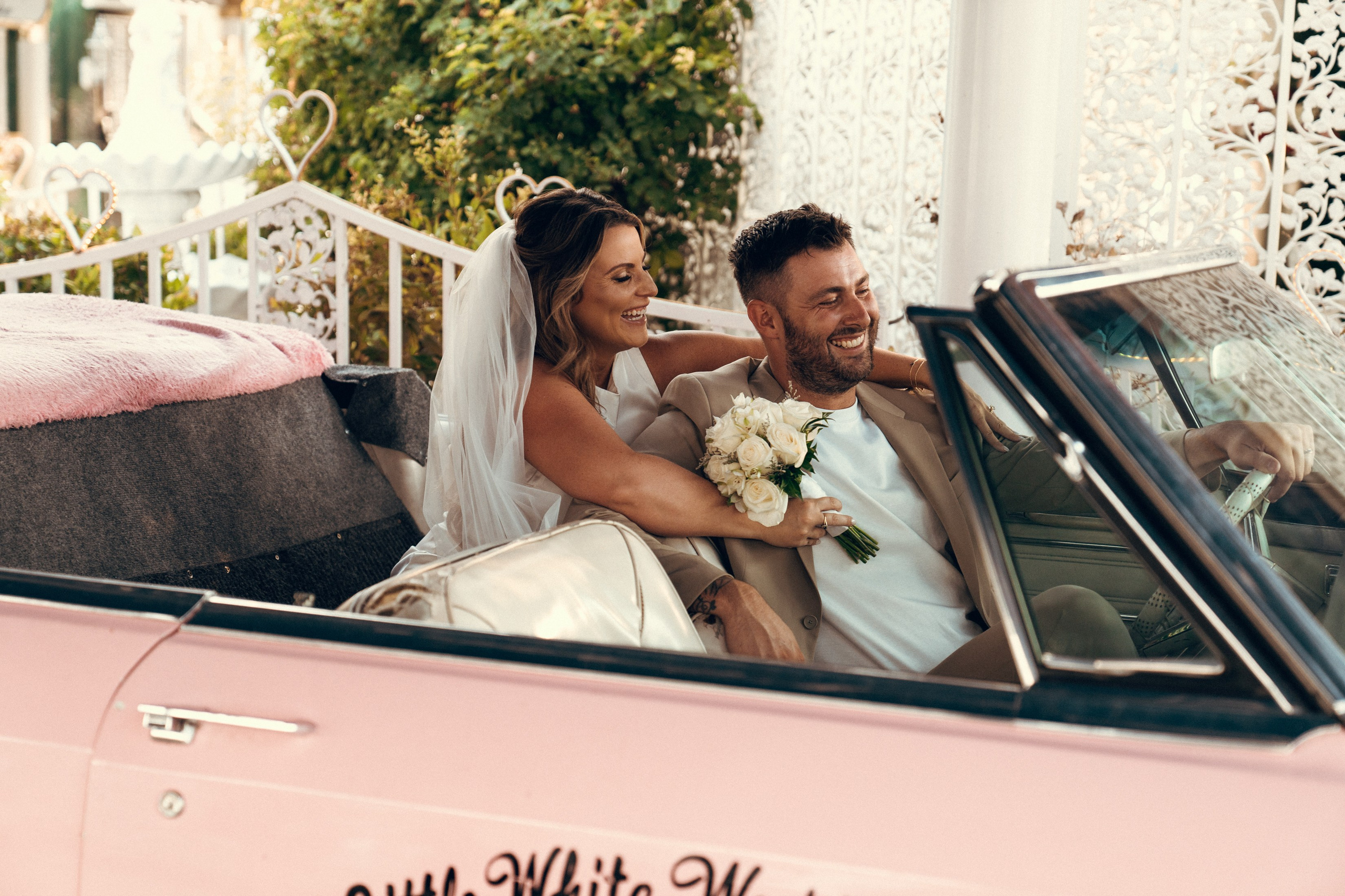 Wedding & elopement photographer Viktoriya Kravtsov. Las Vegas