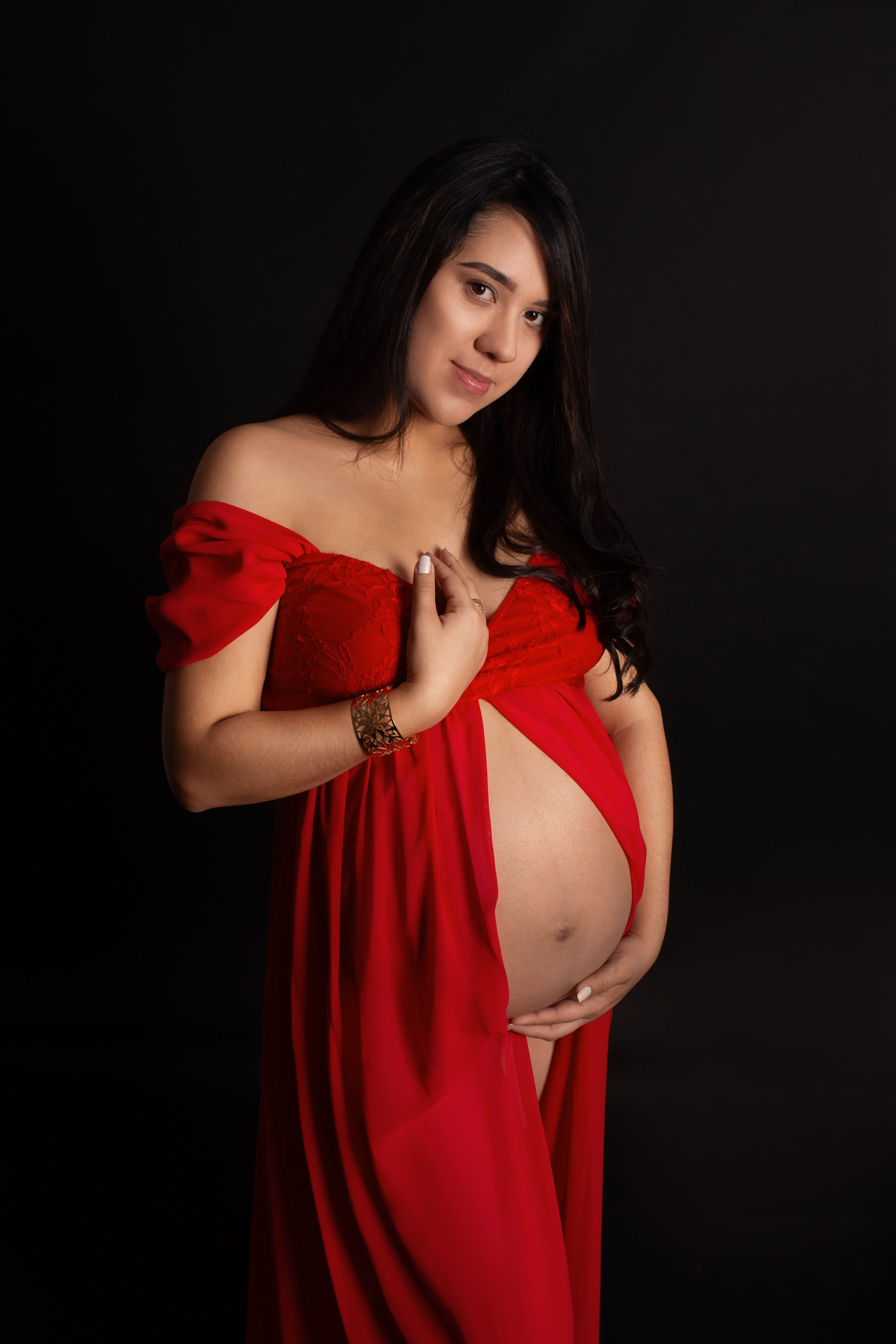 Photo shoot in minimalist style. Professional photographer in Spain