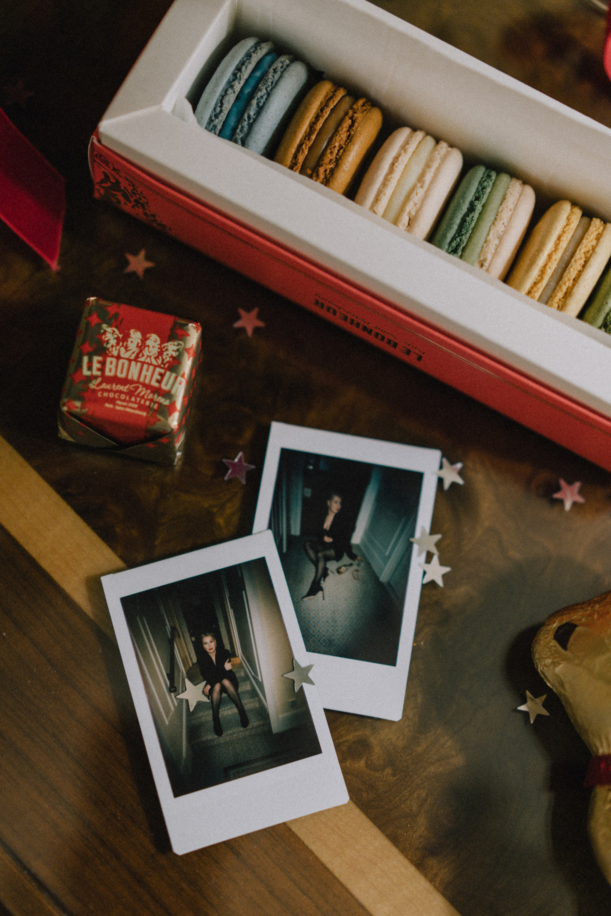 Luxury Boudoir Photography NYC | Four Seasons Hotel Photo Sessions. Videographer and photographer in New York // MAKAROV.VIDEO