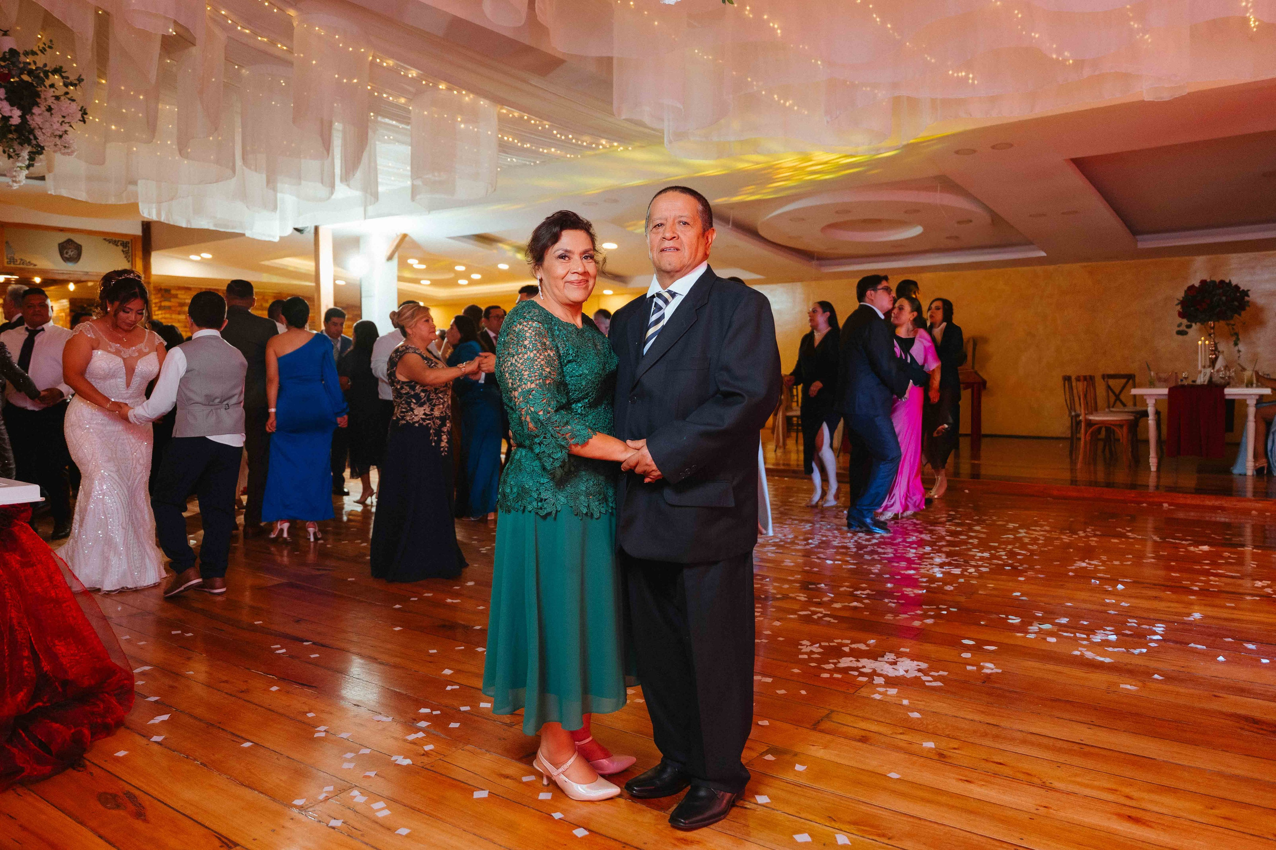 Ivan y Maria. Fotógrafo de bodas en Loja Ecuador | Piero Alvarez PH