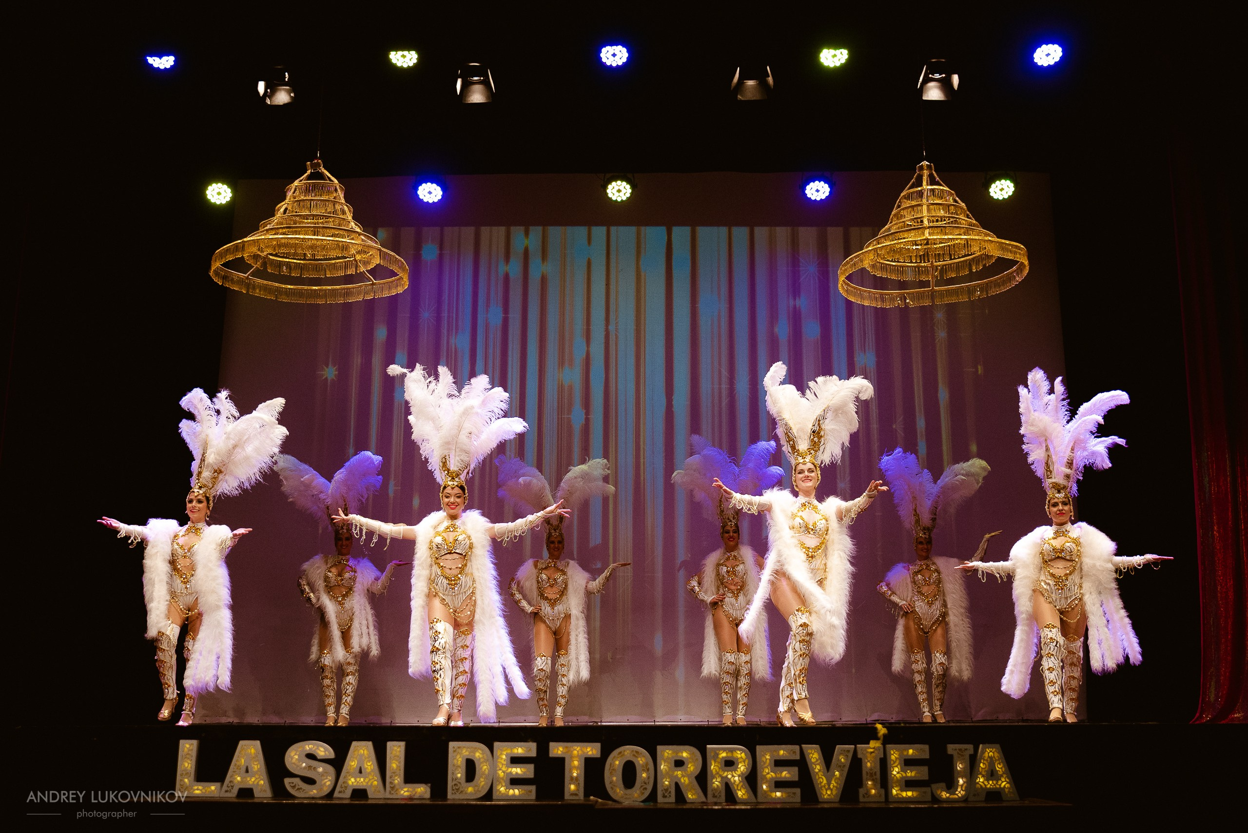 Reportaje fotográfico y rodaje entre bastidores del concierto de La Sal de Torrevieja en España