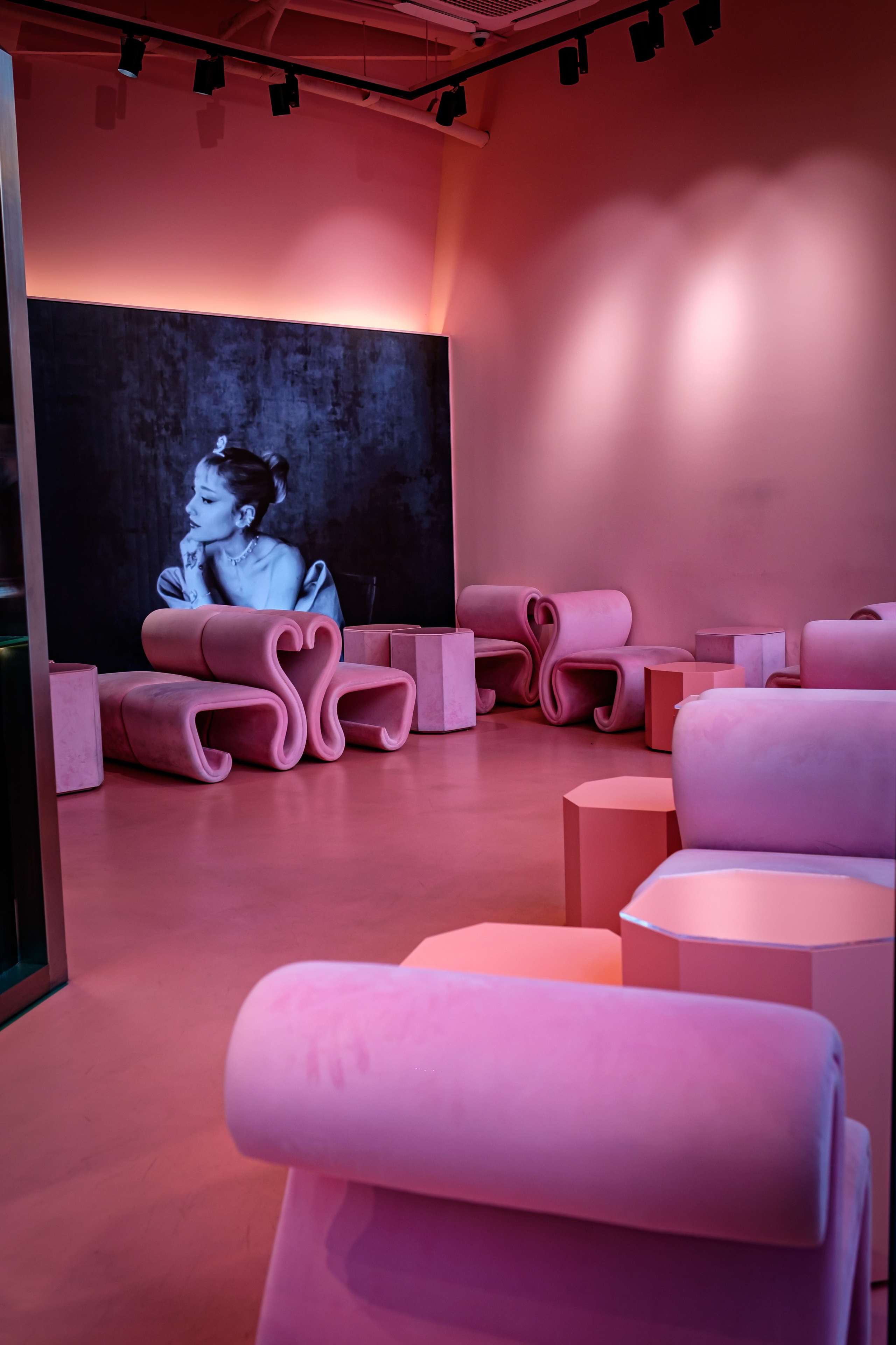 SWAROVSKI. Photographer in Seoul Dobrokvashina Natalya