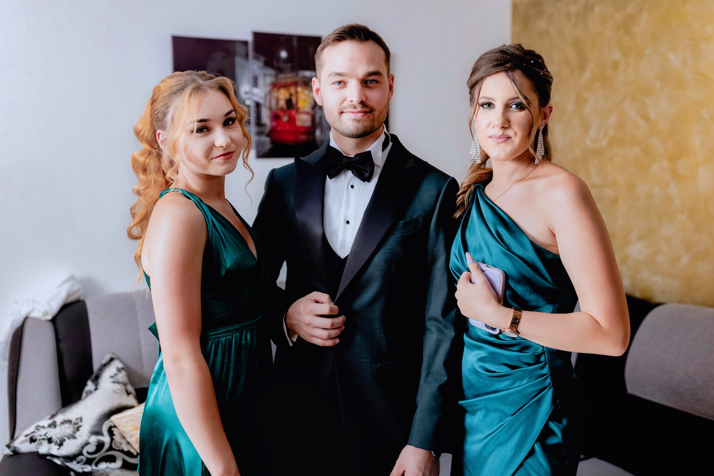 - nunta--fotograf-profesionist-botosani - fotografie-nunta-romantica - imagini-nunta-in-natura-alin-chirila-fotograf - fotografii-cuplu-indragostit-nunta-botosani - sedinta-foto-miri-andrei-iustina-alinofotostudio - amintiri-din-nunta-realizate-de-fotograf-profesionist - povestea-nuntii-andrei-si-iustina-in-imagini-alinofotostudio-fotograf evenimente- evenimente Botoșani -fotograf Suceava - fotograf Iași- servicii foto. servicii foto Botoșani. servicii foto video Botoșani. fotograf nunta. fotograf evenimente. fotograf nunta Botoșani. Alin chirila. Alin chirila fotograf. Alinofotostudio.- servicii foto. servicii foto Botoșani. servicii foto video Botoșani. fotograf nunta. fotograf evenimente. fotograf nunta Botoșani. Alin chirila. Alin chirila fotograf. Alinofotostudio.fotograf stare civilă,poze stare civilă,album foto stare civilă,servicii foto suceava,fotograf evenimente suceava,fotograf nuntă suceava,poze cununie civilă,ședință foto stare civilă,sesiune foto suceava,fotograf profesionist suceava,fotograf botosani,stare civila botosani,alinofotostudio,alin chirila fotograf.servicii foto. servicii foto Botoșani. servicii foto video Botoșani. fotograf nunta. fotograf evenimente. fotograf nunta Botoșani. Alin chirila. Alin chirila fotograf. Alinofotostudio.fotograf stare civilă,poze stare civilă,album foto stare civilă,servicii foto suceava,fotograf evenimente suceava,fotograf nuntă suceava,poze cununie civilă,ședință foto stare civilă,sesiune foto suceava,fotograf profesionist suceava,fotograf botosani,stare civila povestitor prin fotografiebotosani,alinofotostudio,alin chirila fotograf,servicii foto. servicii foto Botoșani. servicii foto video Botoșani. fotograf nunta. fotograf evenimente. fotograf nunta Botoșani. Alin chirila. Alin chirila fotograf. Alinofotostudio.fotograf stare civilă,poze stare civilă,album foto stare civilă,servicii foto suceava,fotograf evenimente suceava,fotograf nuntă suceava,poze cununie civilă,ședință foto stare civilă,sesiune foto suceava,fotograf profesionist suceava,fotograf botosani,stare civila botosani,alinofotostudio,alin chirila fotograf,cununie religioasă botoșani,andreea și neculai,capela militară botoșani,foto conacul zăicești,fotograf nuntă botoșani,fotograf cununie religioasă,foto evenimente botoșani,poze cununie capela militară,ședință foto zăicești,fotograf profesionist botoșaniMire și mireasă – Sergiu & Liliana – ziua nunții, 2024 - Emoții în ziua nunții – Sergiu și Liliana - Dansul mirilor – fotografie artistică nuntă 2024 - Sedinta foto romantică în natură – Sergiu & Liliana - Rochia de mireasă și detalii de nuntă elegan-Album de cununie civilă Florin și Anda – Fotografii profesionale realizate de Alin Chirilă în Botoșani -fotograf prin fotografie-Ședință foto Trash the Dress pe muntele Rarău cu Iulian și Iuliana – fotografie de cuplu, natură montană, emoție autentică surprinsă de Alin Chirilă, povestitor prin fotografie.- "Iulian și Iuliana pe crestele Rarăului – fotografie Trash the Dress în natură" - "Cuplu îmbrățișat la apus pe muntele Rarău – ședință foto după nuntă" - "Rochie de mireasă în vânt pe munte – Trash the Dress Rarău-1. Iulian și Iuliana pe muntele Rarău – ședință foto Trash the Dress în natură, cu peisaj montan spectaculos 2. Cuplu în îmbrățișare pe Rarău – emoție autentică surprinsă după nuntă 3. Rochie de mireasă în bătaia vântului – fotografie artistică Trash the Dress în munți 4. Mire și mireasă privind spre orizont – dragoste și libertate pe muntele Rarău 5. Iuliana zâmbind în rochia de mireasă – portret în natură, Trash the Dress 6. Iulian ținându-și mireasa de mână – ședință foto romantică pe munte 7. Detaliu cu rochia pe stâncă – estetică naturală Trash the Dress Rarău 8. Cuplu în mers pe poteca Rarăului – fotografie simbolică de după nuntă 9. Apus de soare pe Rarău în spatele mirilor – imagine de poveste Trash the Dress 10. Iulian și Iuliana râzând împreună – momente autentice surprinse de Alin Chirilă, povestitor prin fotografie