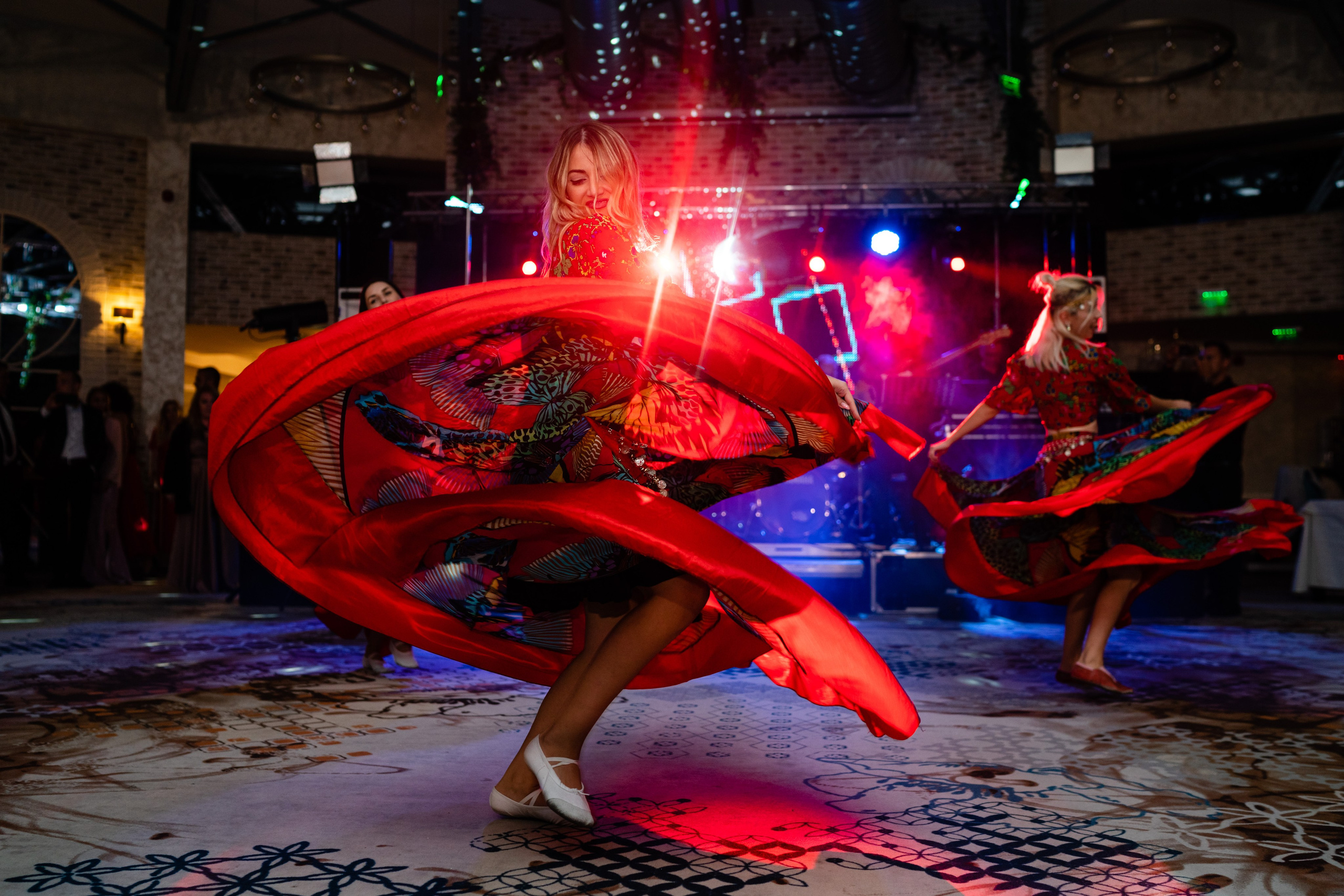 Elena & Cristi. Acasă