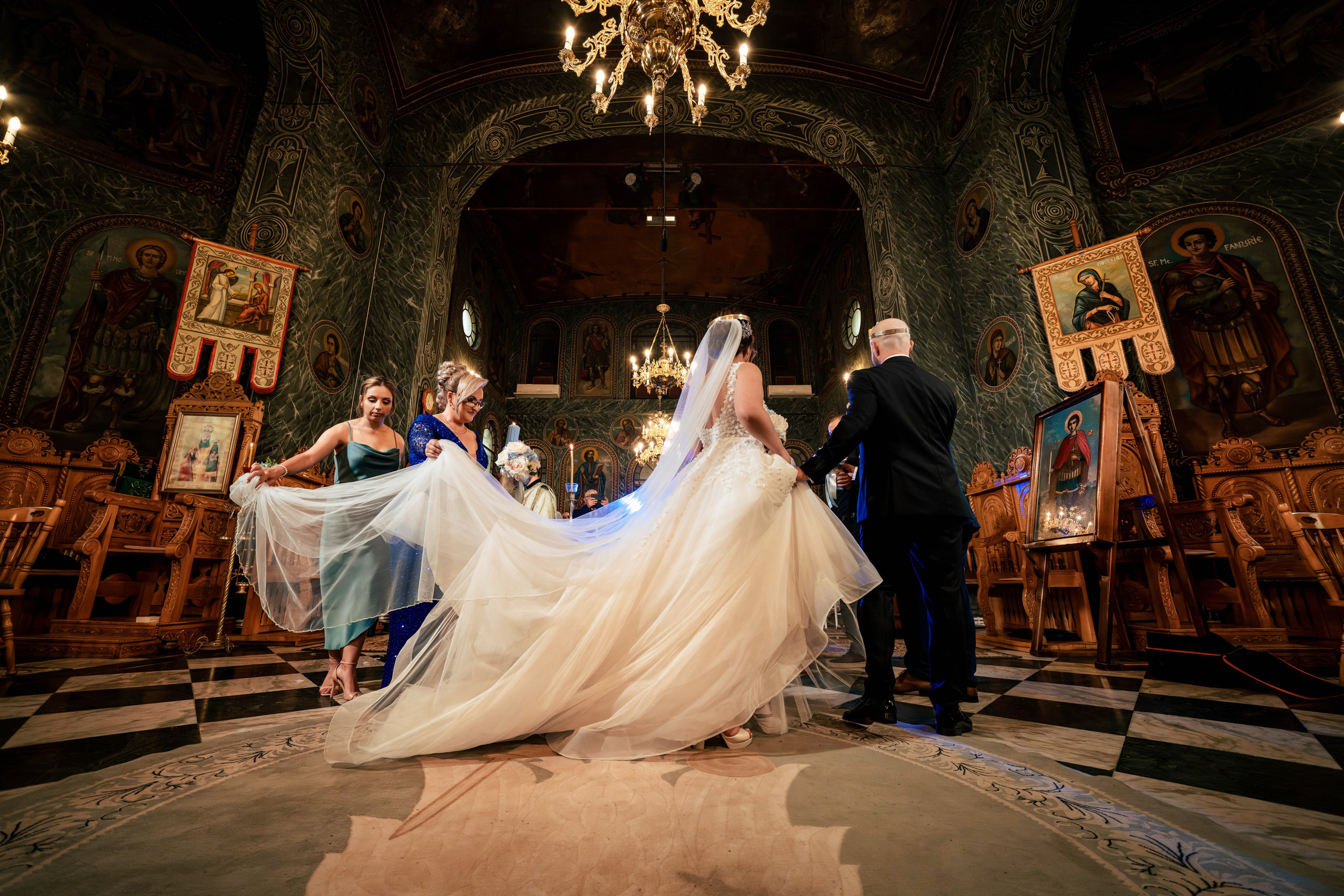 Crina & Cătălin. Fotograf nunta si evenimente Giurgiu