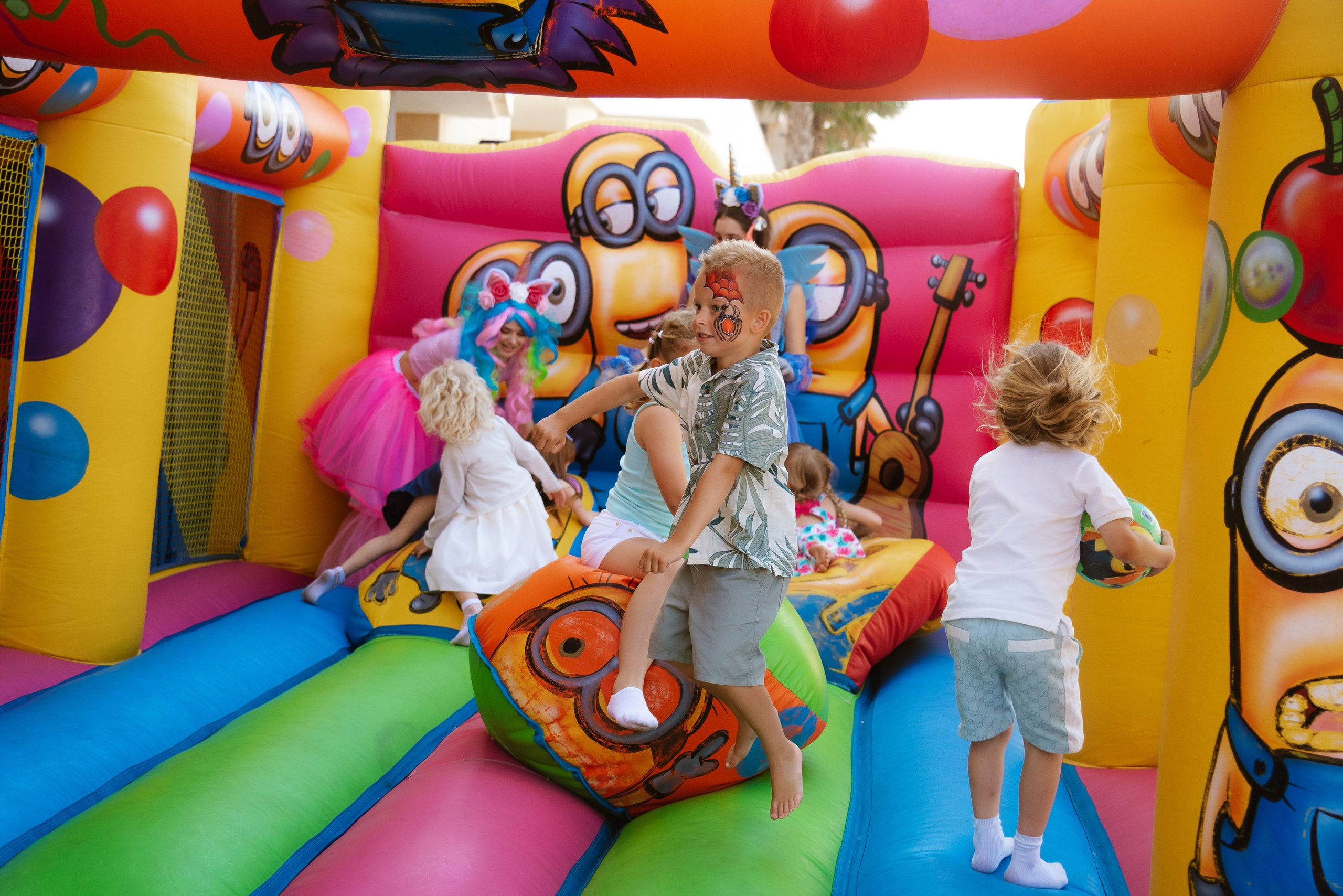 Children’s birthday photographer in Torrevieja, Alicante | Andrey Lukovnikov