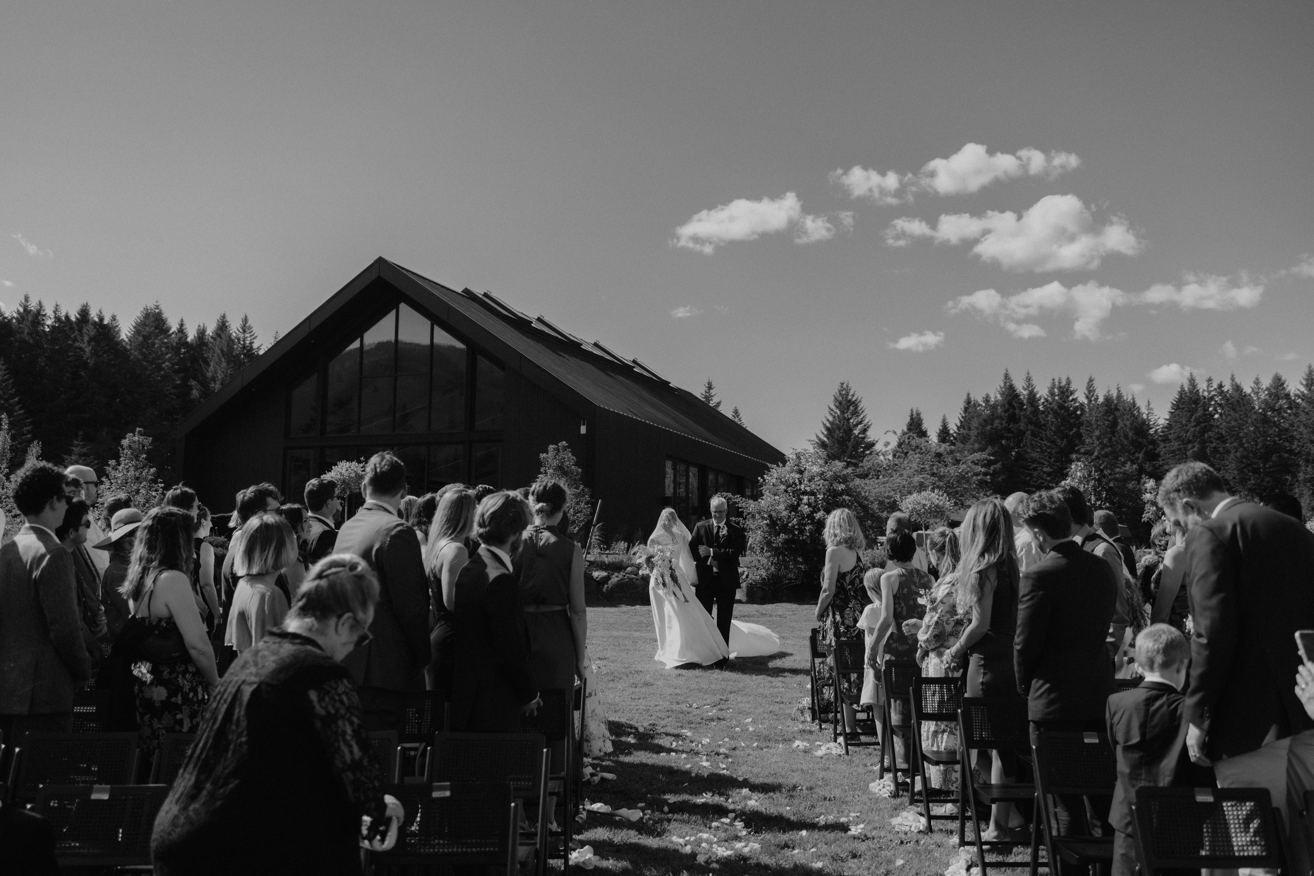 Wedding ceremony at Wind Mountain Ranch in the Columbia River Gorge