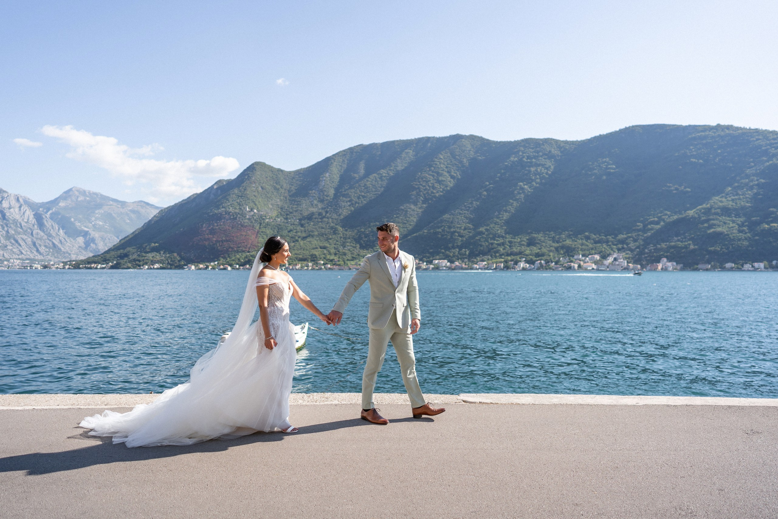 Bryllup i Perast: steder, seremoni, sesong og gode råd
