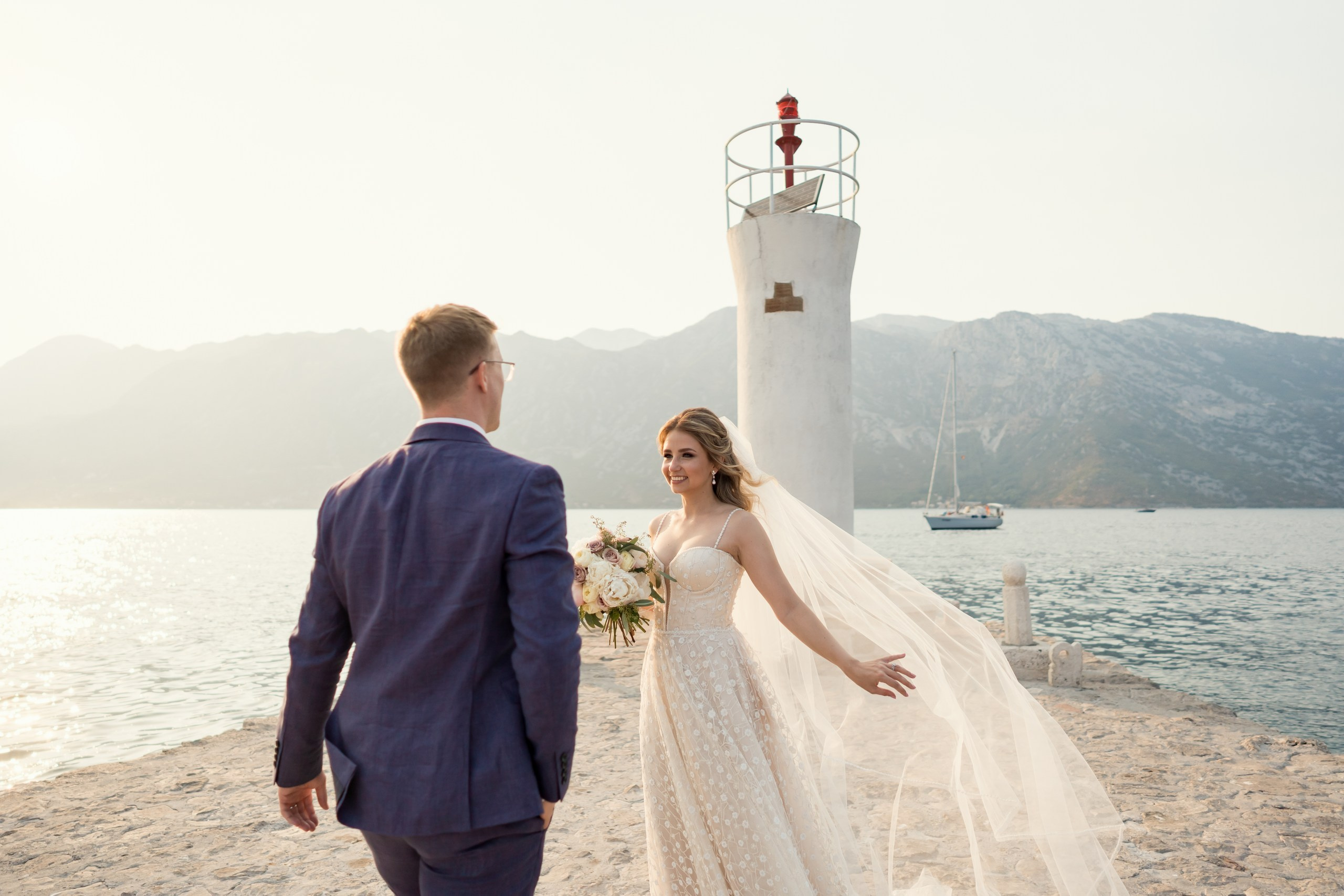 Bryllup i Perast: steder, seremoni, sesong og gode råd