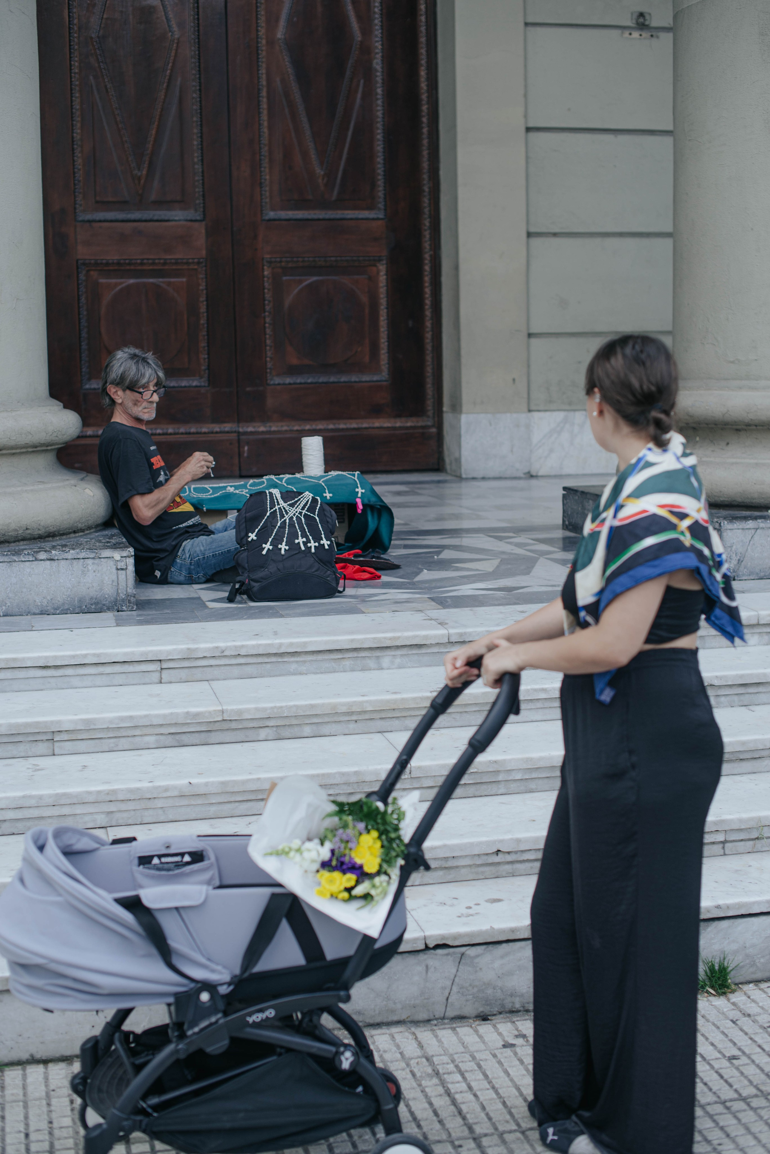 Mom Yana and Mars. Photographer @elmirkami in the city of Buenos Aires