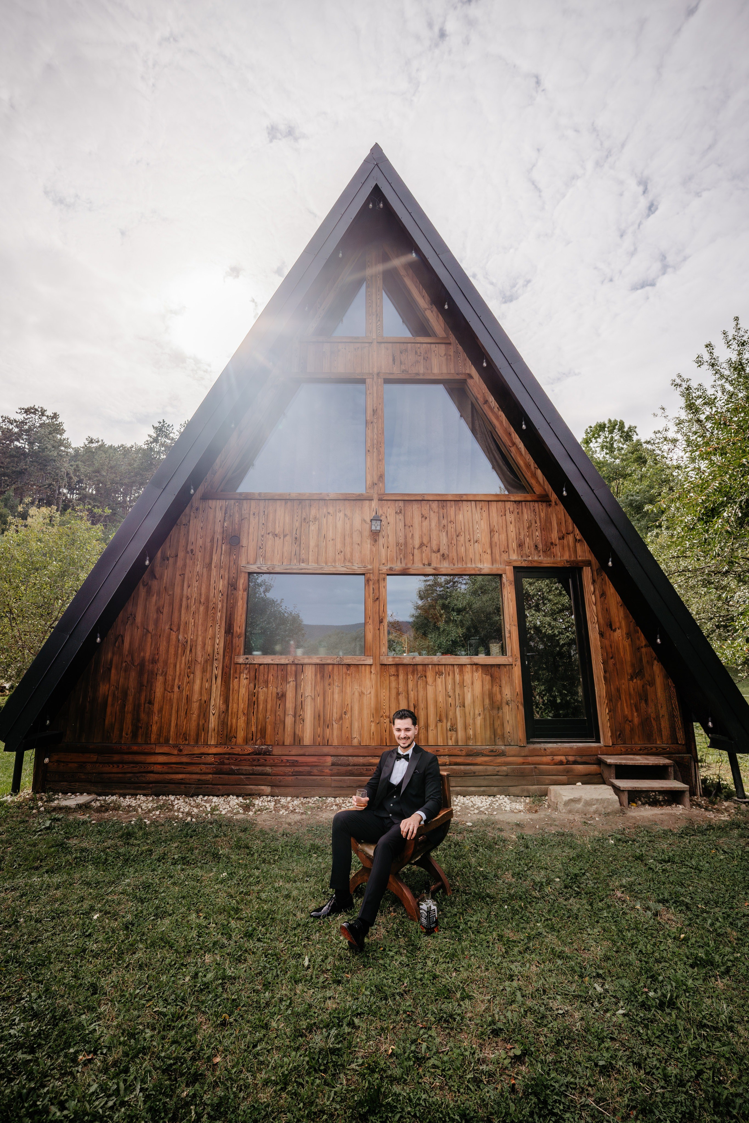 Portret de mire în lumină naturală, locație premium Cabana Masiv.