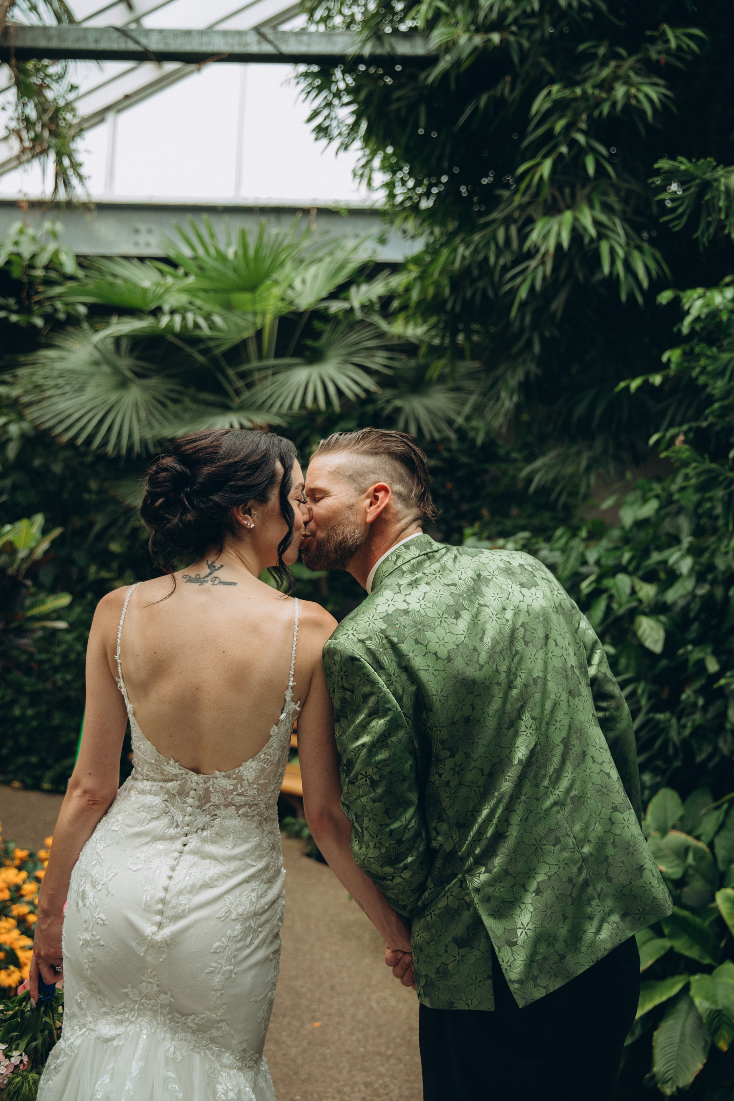 Engagement & Weddings. Kitchener Waterloo Cambridge Photographer — Olga Ro