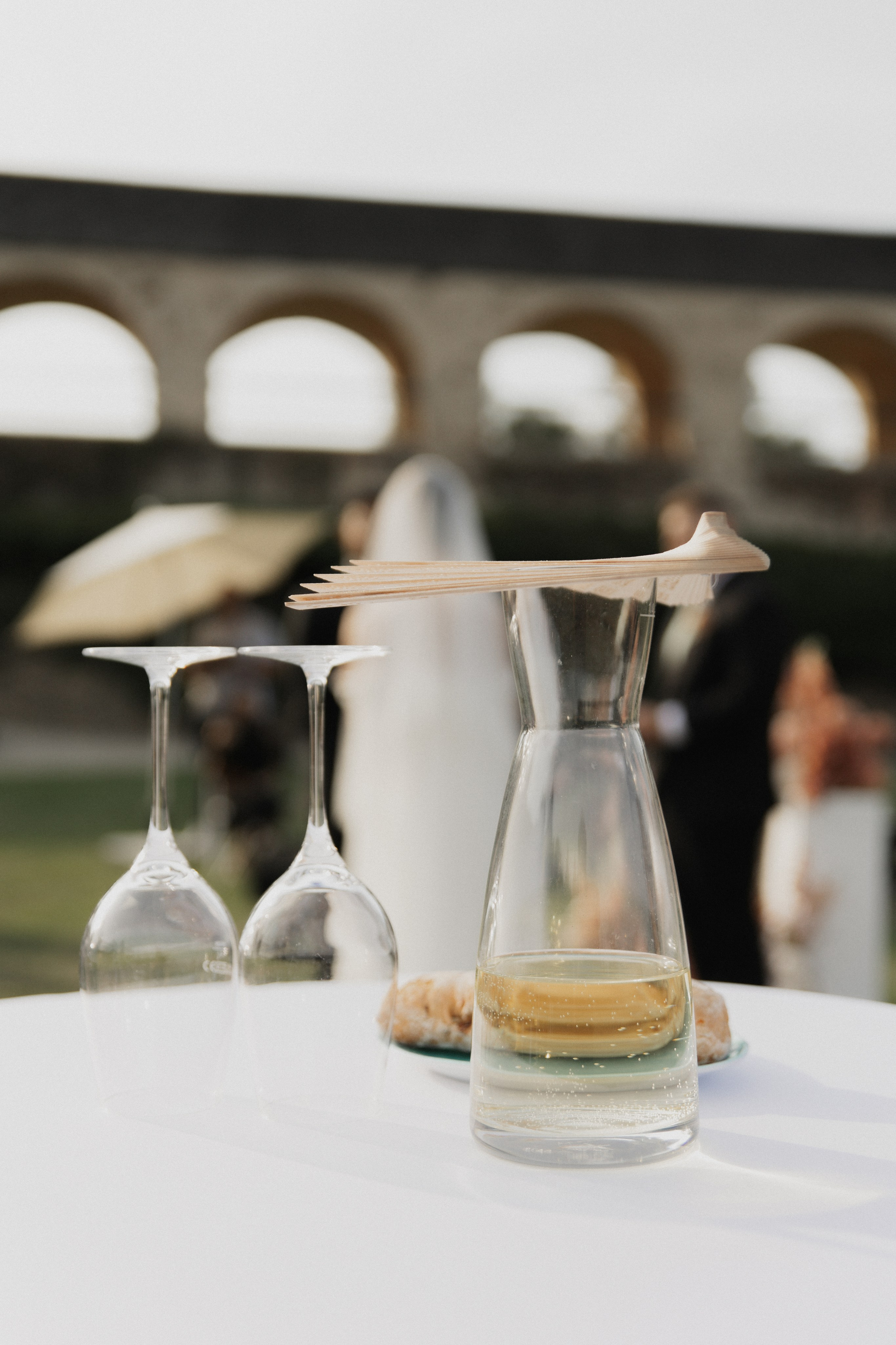 Elegant Castle Wedding in Austria | Alwin & Ruth’s Fairytale Celebration. Wedding photographer and videographer based in Timisoara, Romania