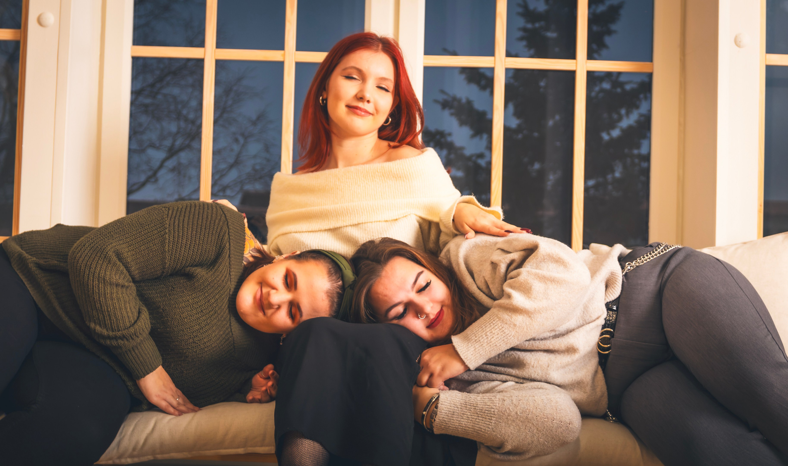 Nebula 25 — Fotod teie hingele