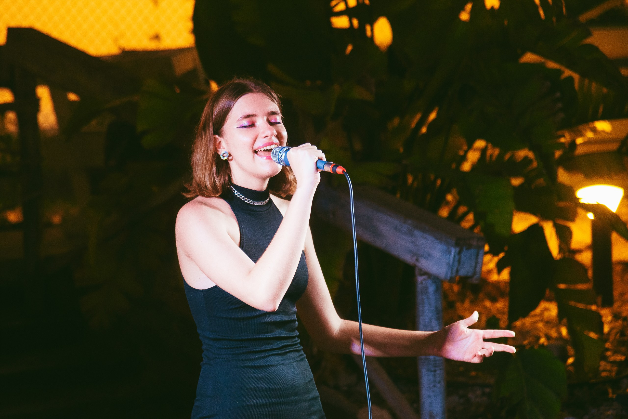 Photo report from a creative evening at the El Bosque Animado restaurant, Torrevieja