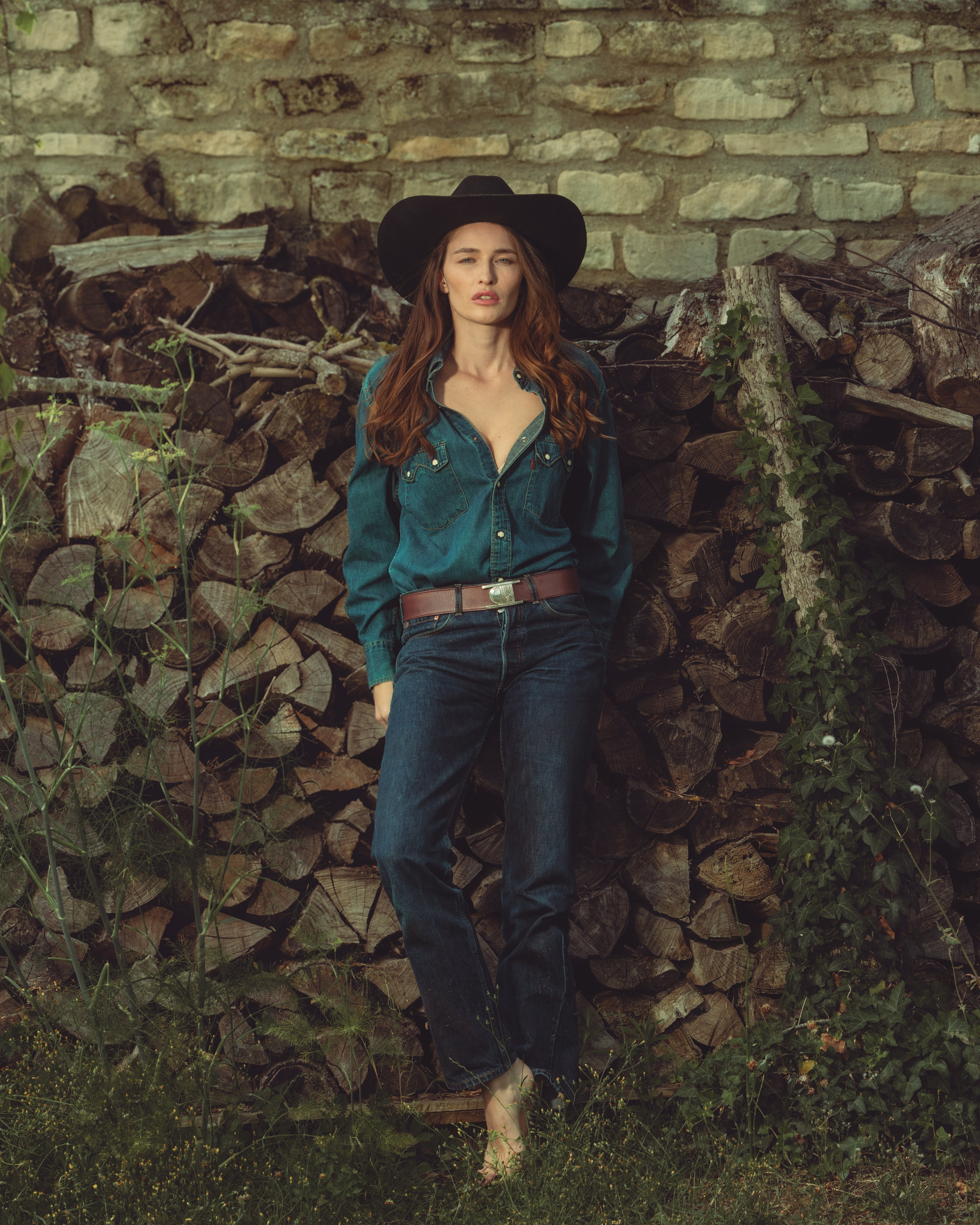 Cowgirl Spirit: An Equestrian Portrait Session in Chantilly
