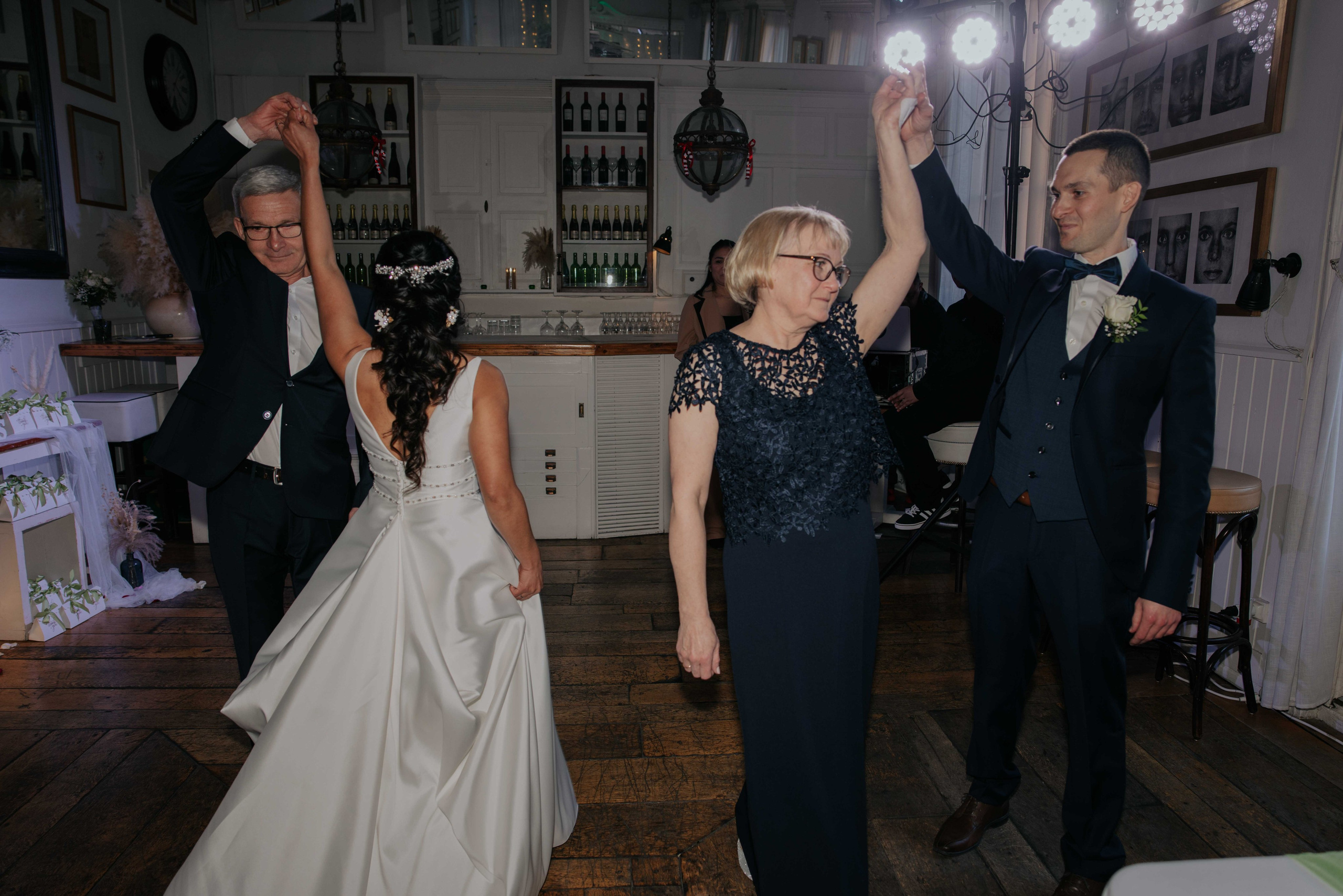 Konstantin & Fresmelin — a wedding story in Barcelona. DiaFoto Weddings · Premium Destination Wedding Photographer & Videographer in Barcelona