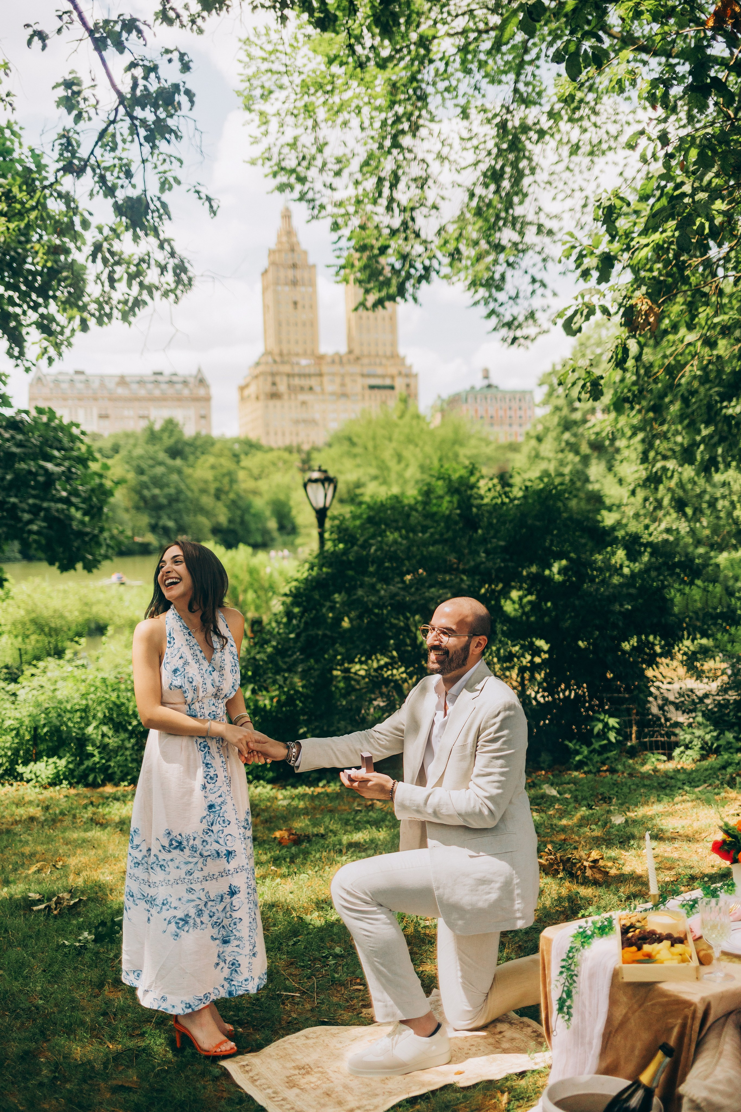 Proposal & Engagement Photographer in NYC. Sasha Amelie | Lifestyle and Wedding Photography | NYC and Beyond