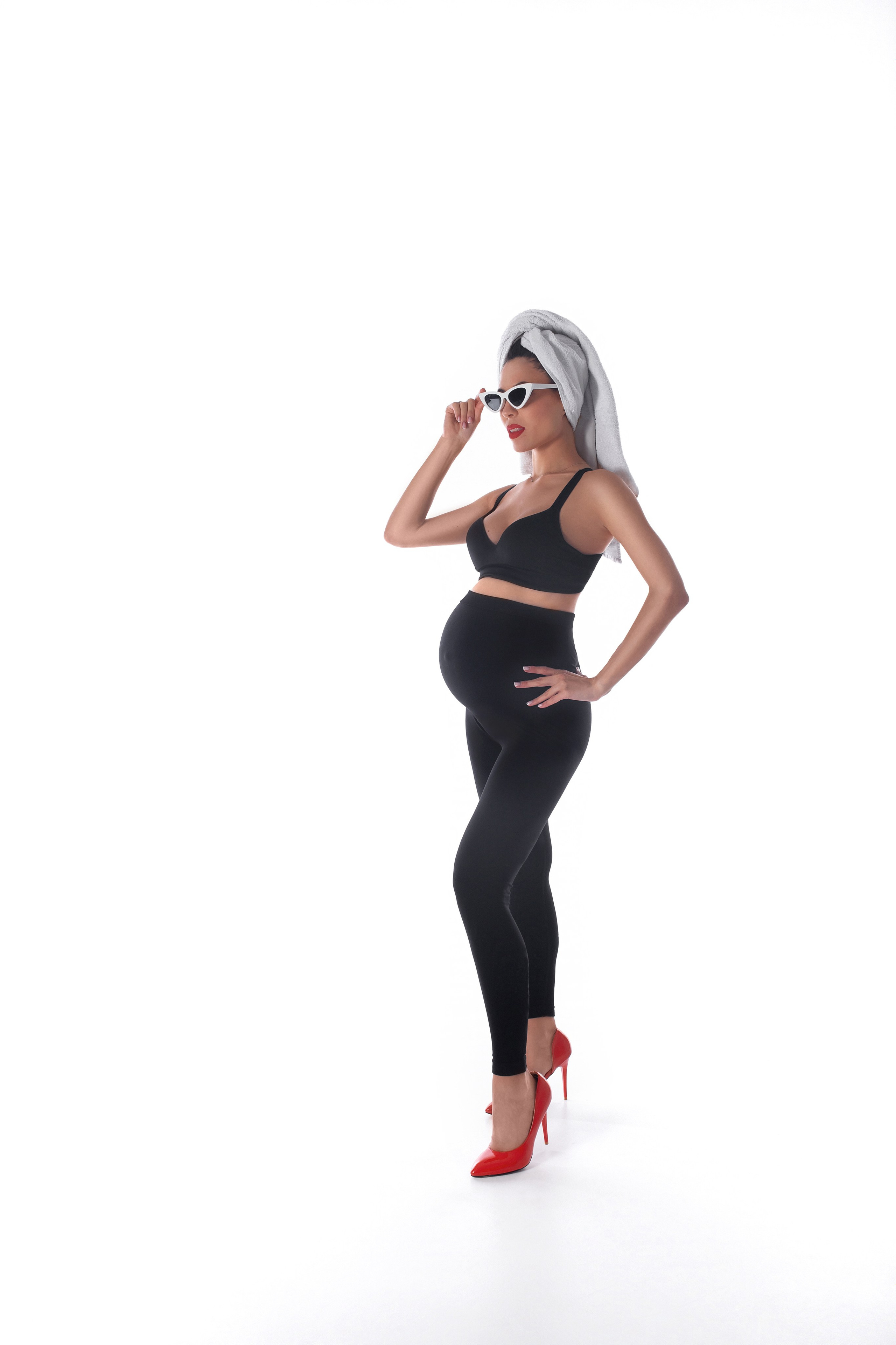 Photo shoot in minimalist style. Professional photographer in Spain