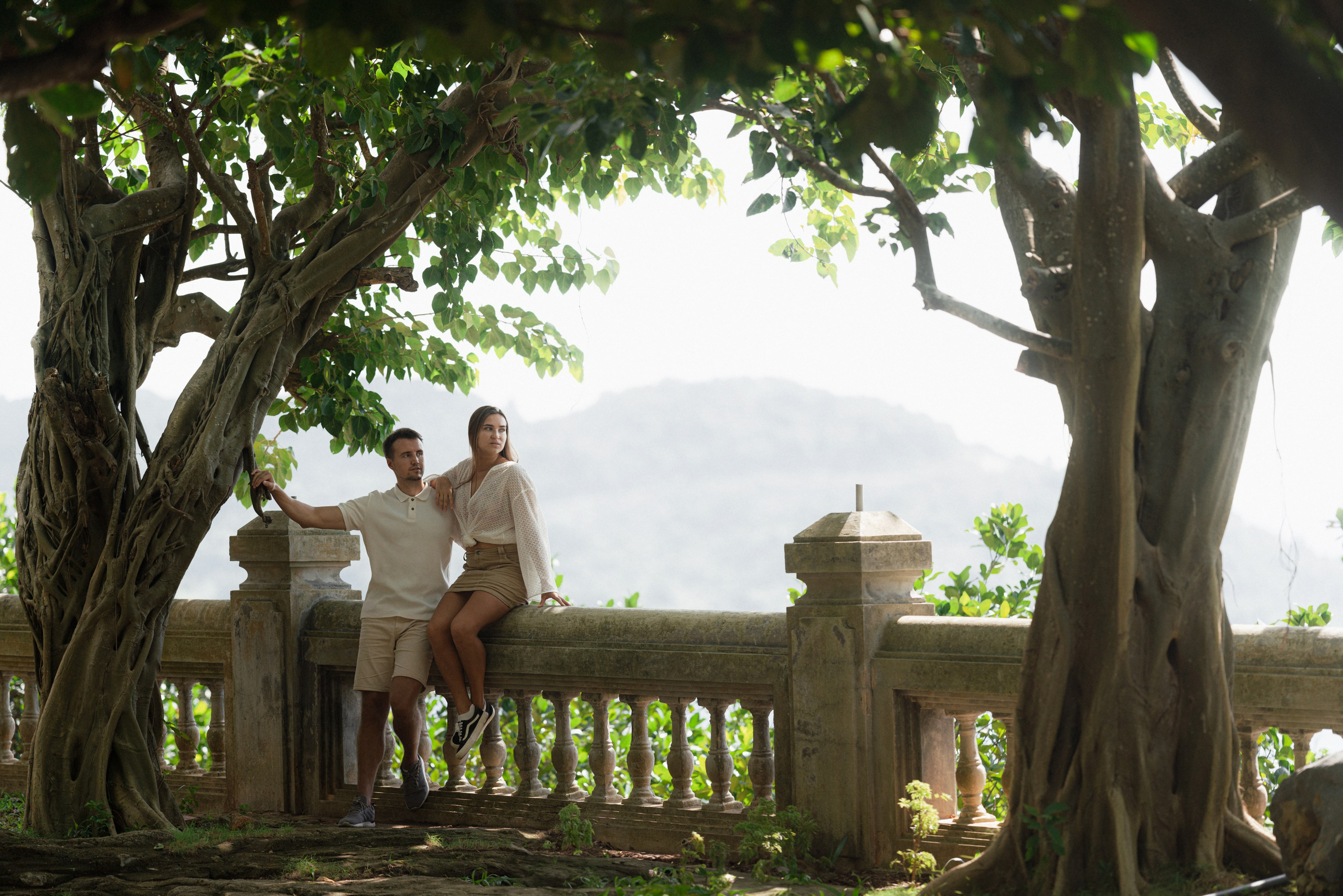 Парная съемка у храма Леди Будды в Дананге. Фотограф в Дананге, Вьетнам. Эстетика и лайфстайл