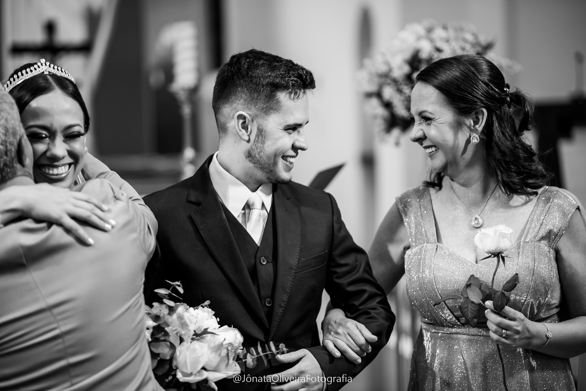 pais dos noivos e noivos