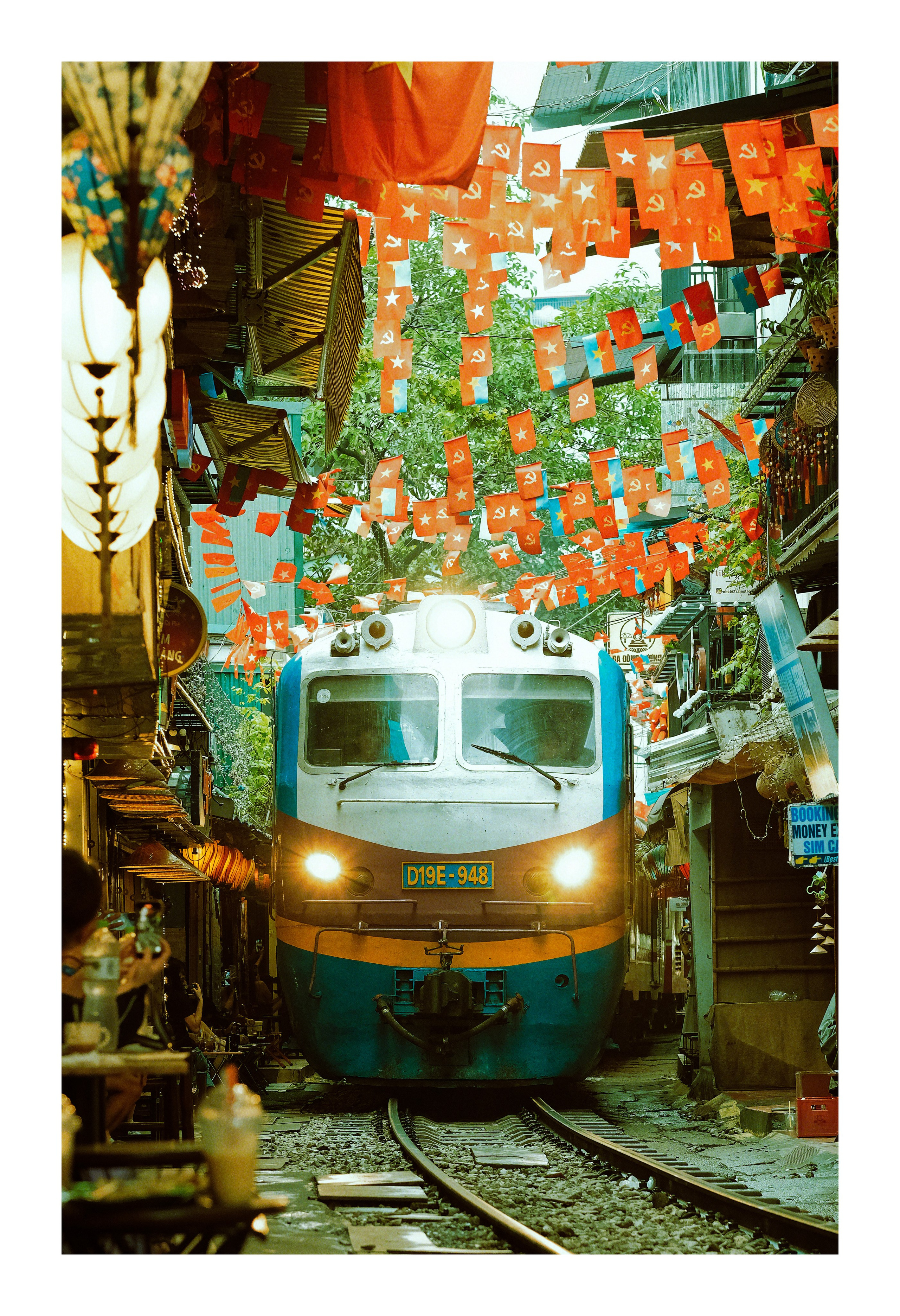 Hanoi Street Photography 📸 | Vietnam 🇻🇳. 中国街头摄影 | The Streets of China Through My Eyes | 深圳