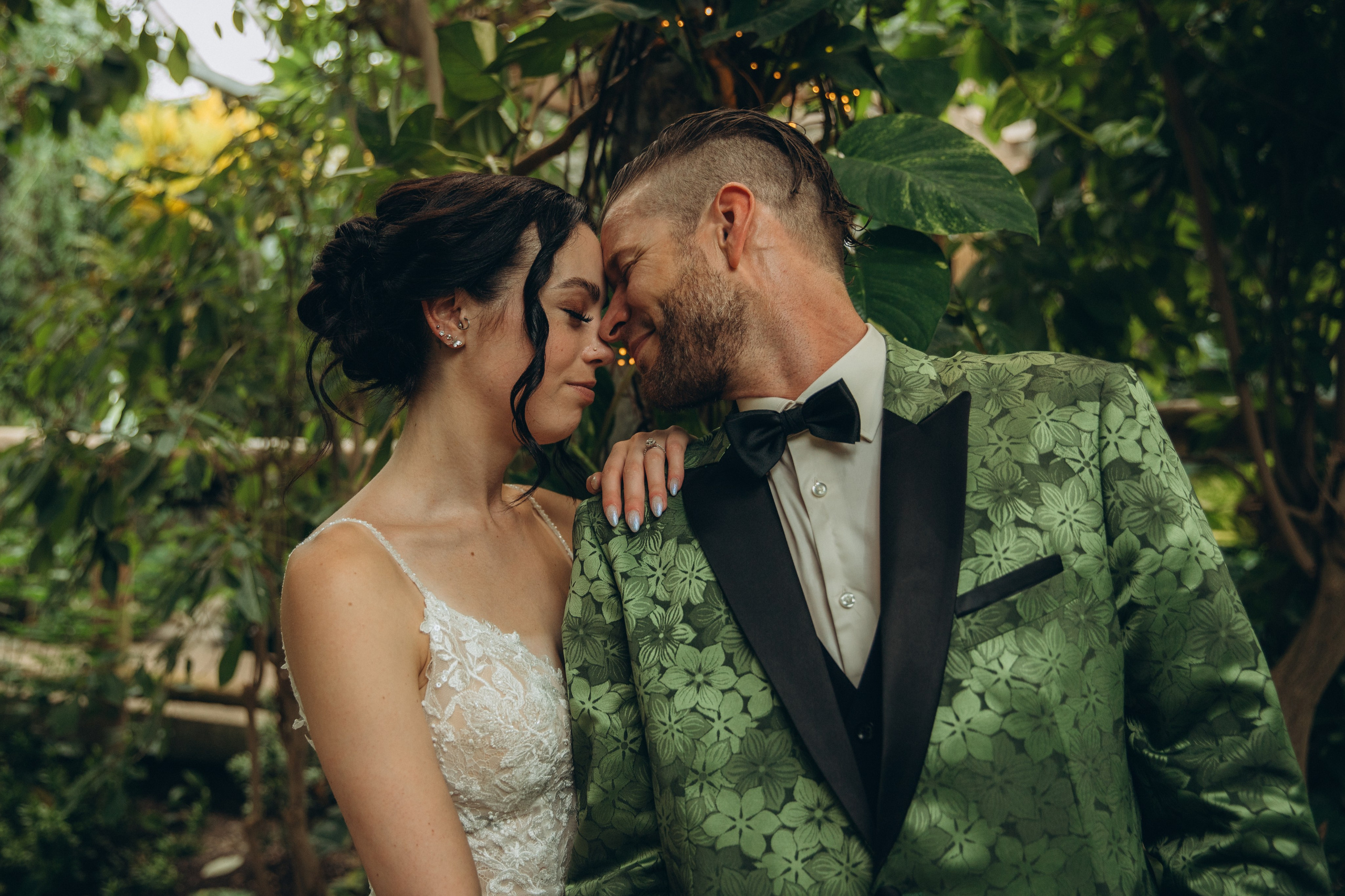 Engagement & Weddings. Kitchener Waterloo Cambridge Photographer — Olga Ro