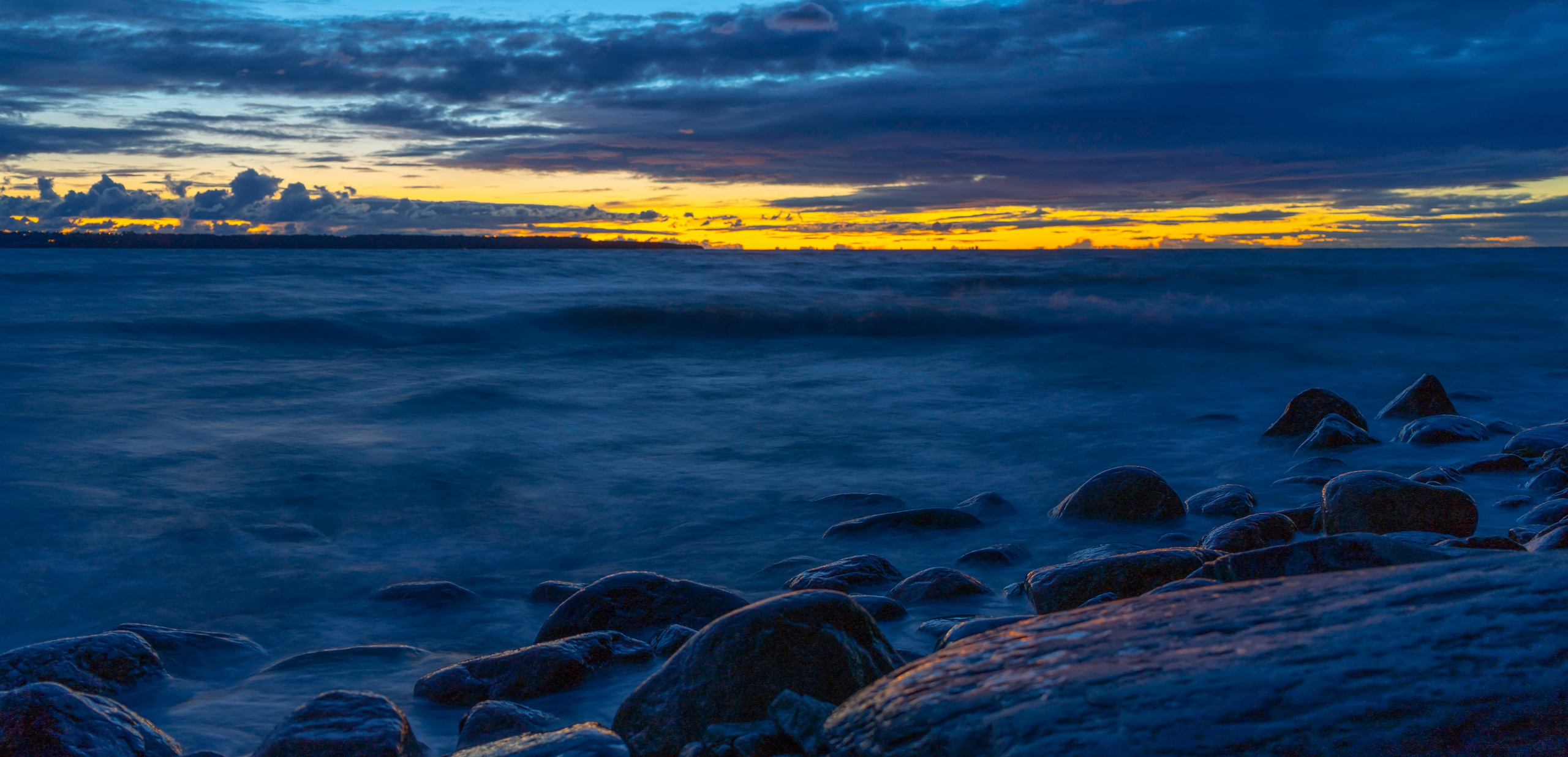 Дрон-съёмка и монтаж видео для бизнеса и соцсетей. Работаем в Таллине и по всей Эстонии. Также предлагаем обучение и консультации