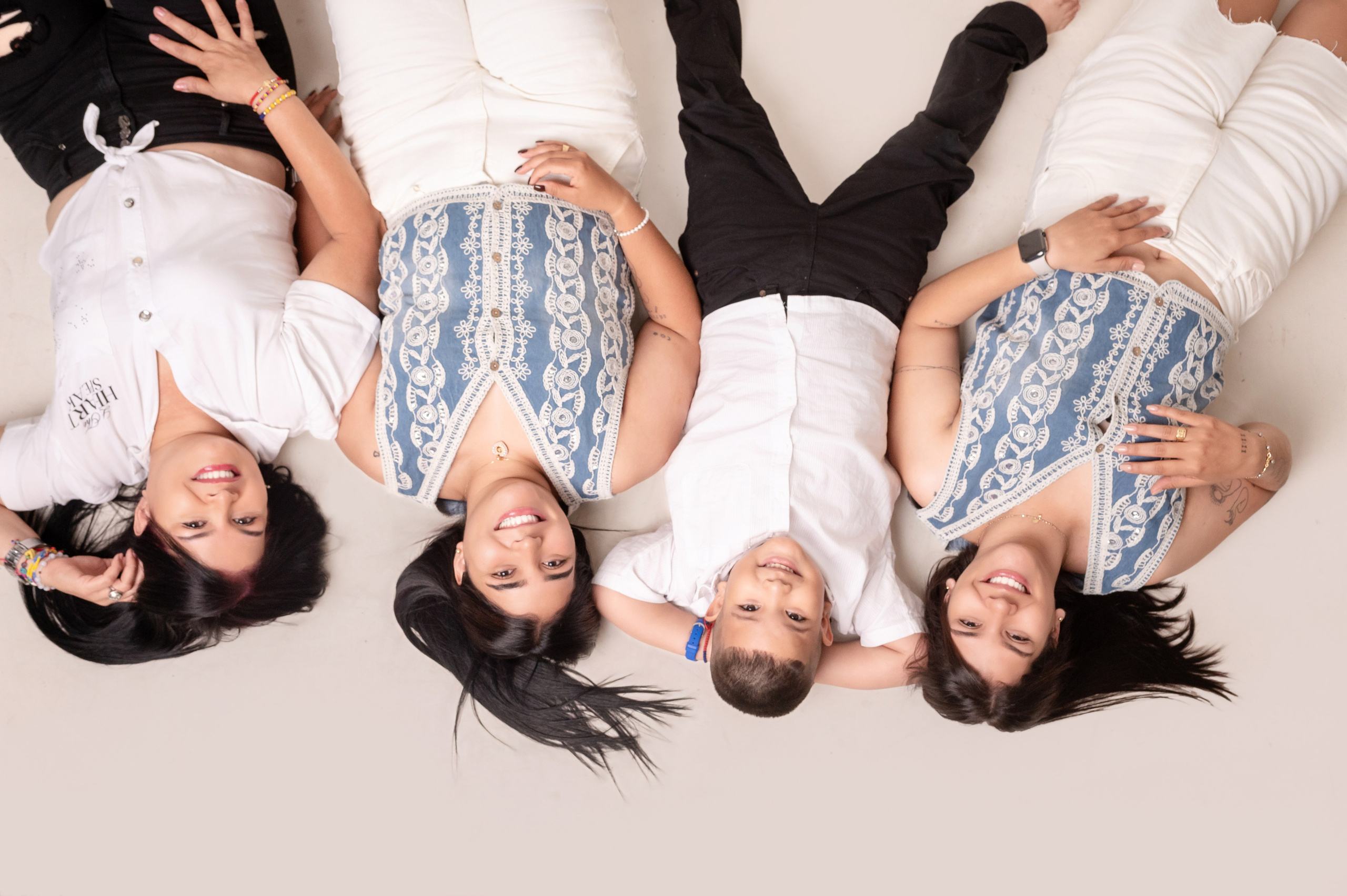 Fotos de estudio con Familias! (1). Www.dresalgadophoto.com