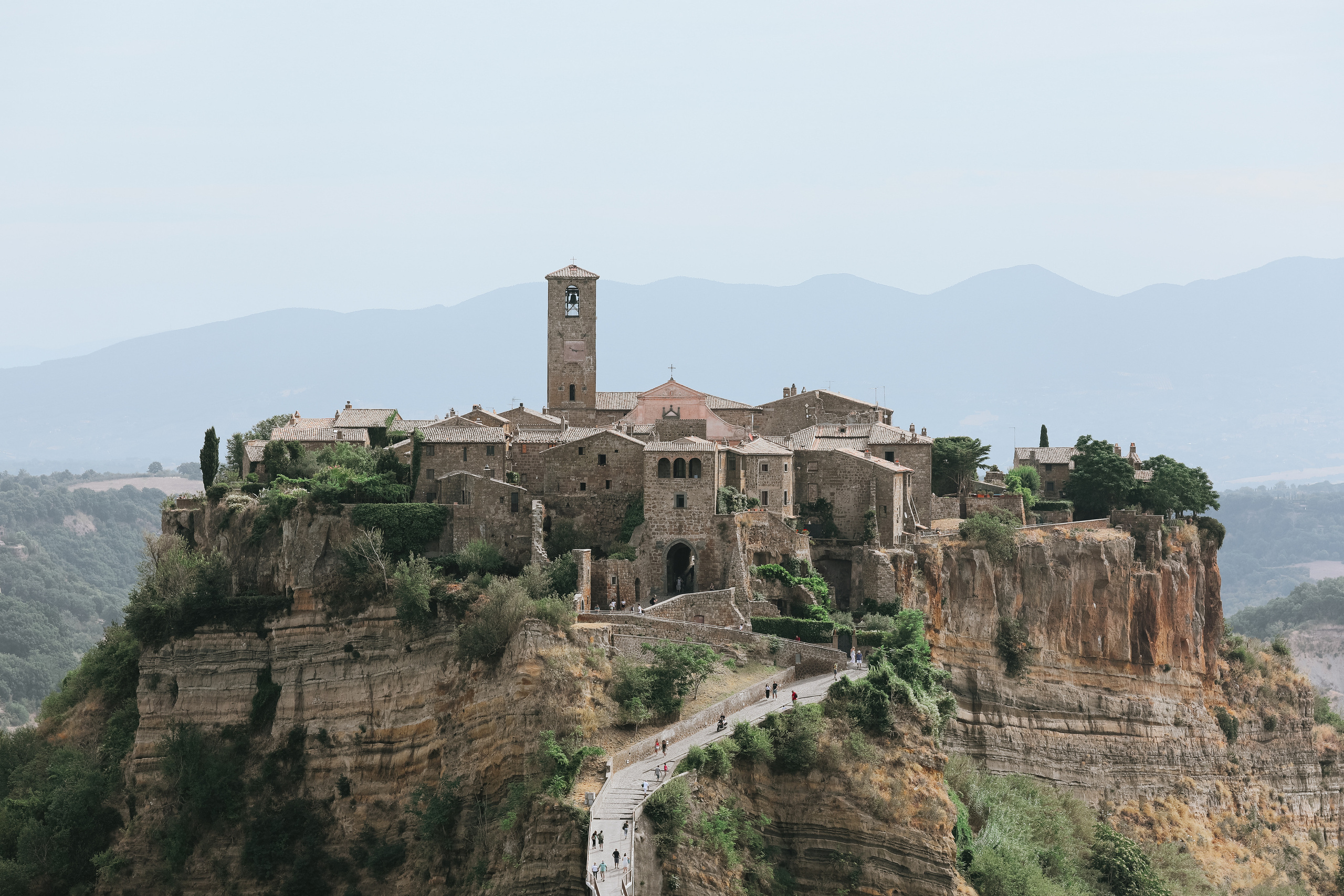 The Dying City. Photographer in Rome