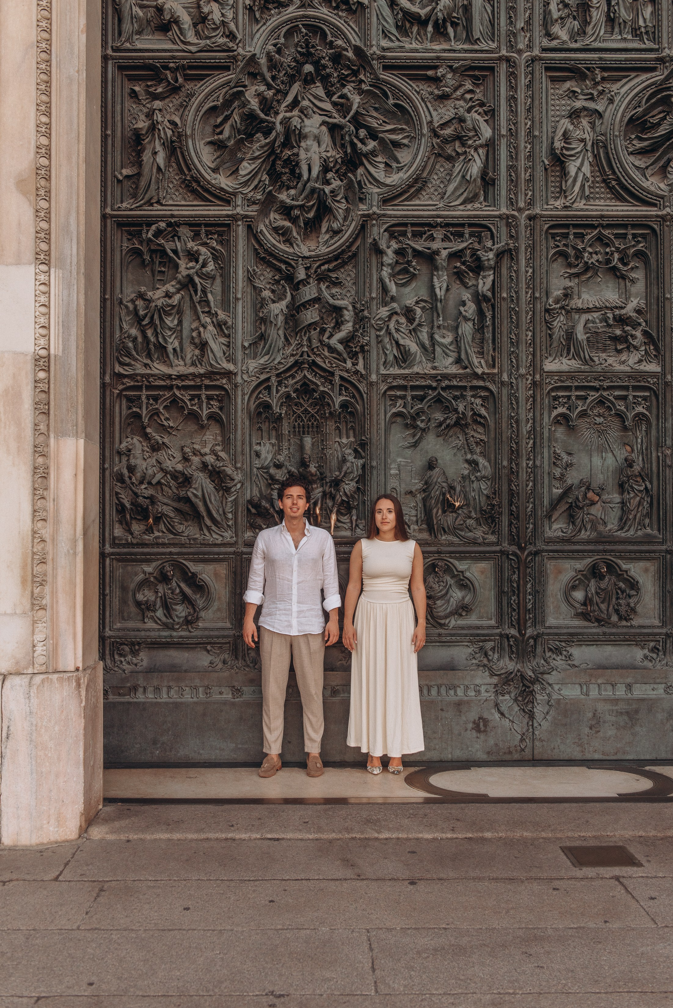 Save the date teaser — Prewedding photoshoot. AnaMilanoFoto | Couple & Wedding Photographer in Milan