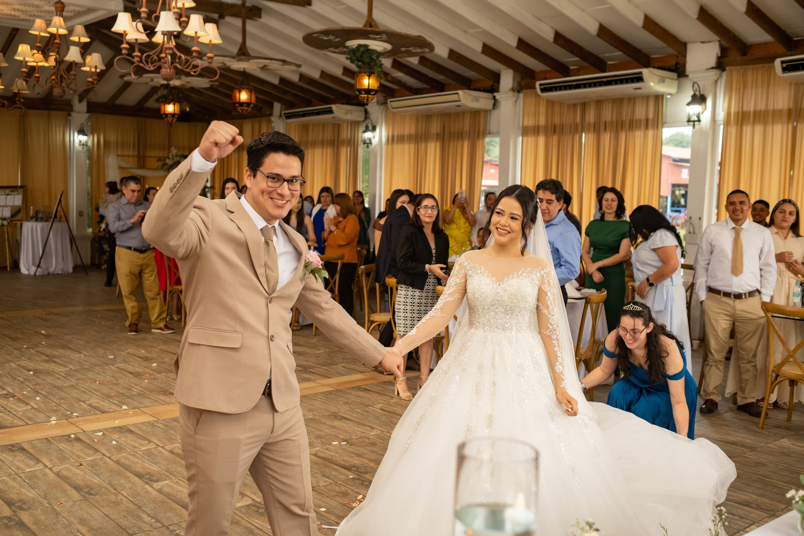 Abi & Gio. Daniel Brand | Fotografía de Bodas y Comercial en Honduras