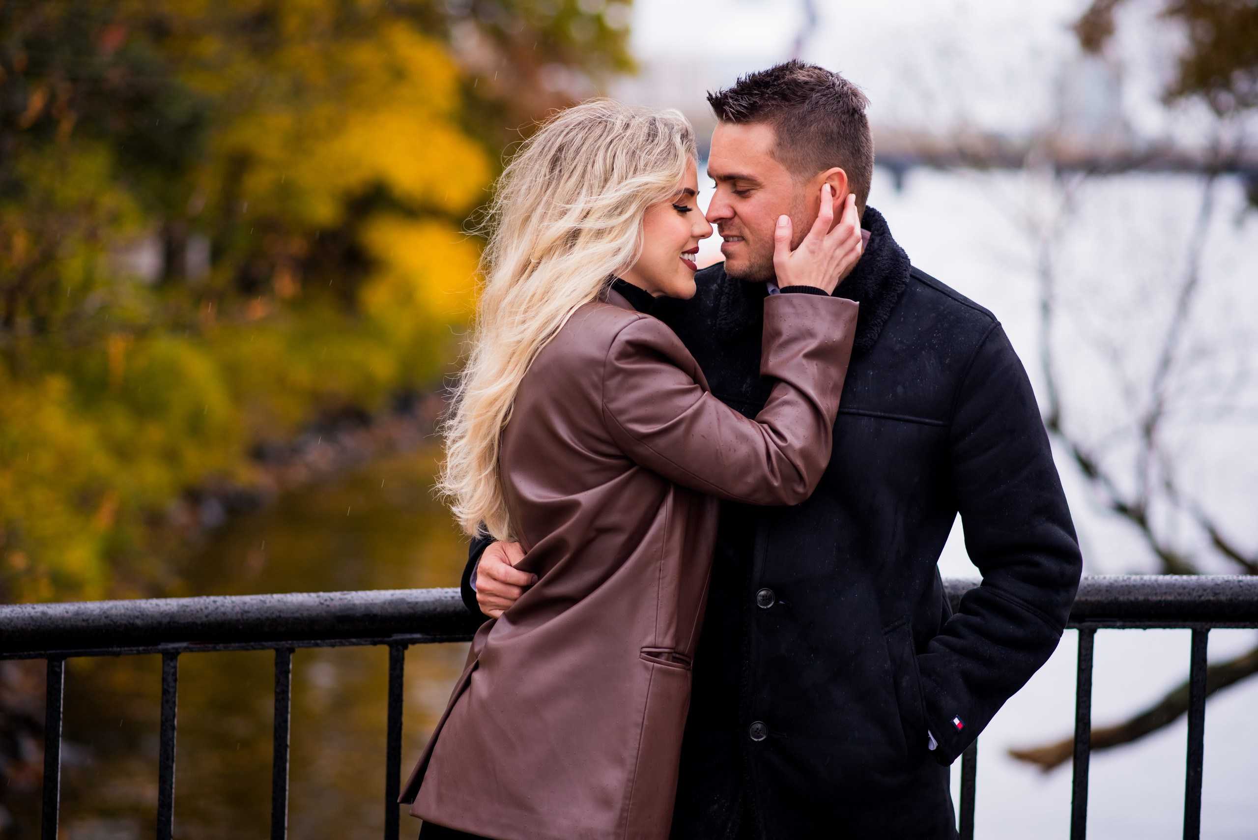 Capturing Fall Love: Shelen and Marcelo’s Romantic Photoshoot in Boston. Wedding photographer in Orlando, Boston & New York Anderson Marques