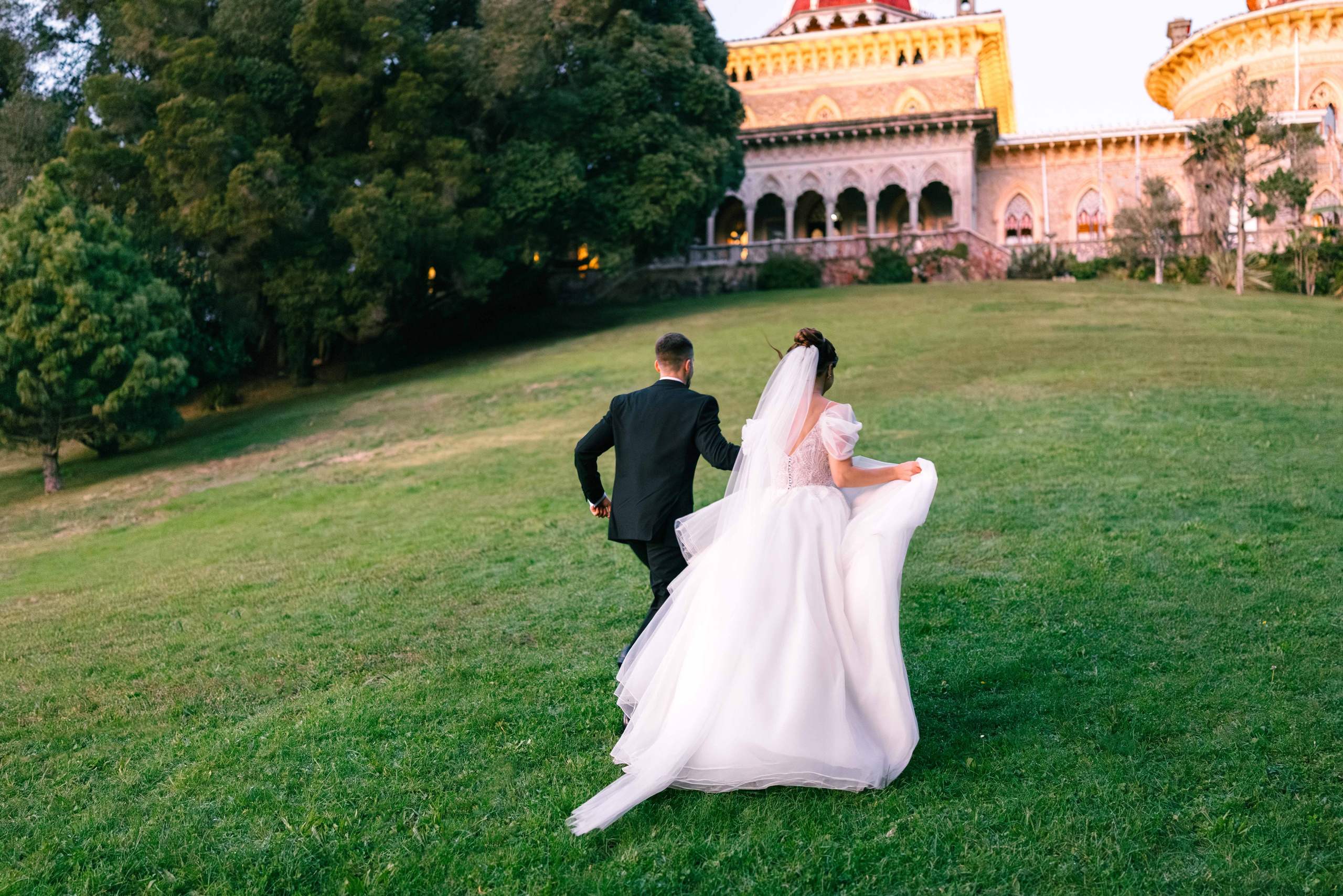 Irina & Max Elopment Sintra. Filmes e Fotografia Cinematográfica de Casamento em Portugal | Ricardo & Mary Pictures