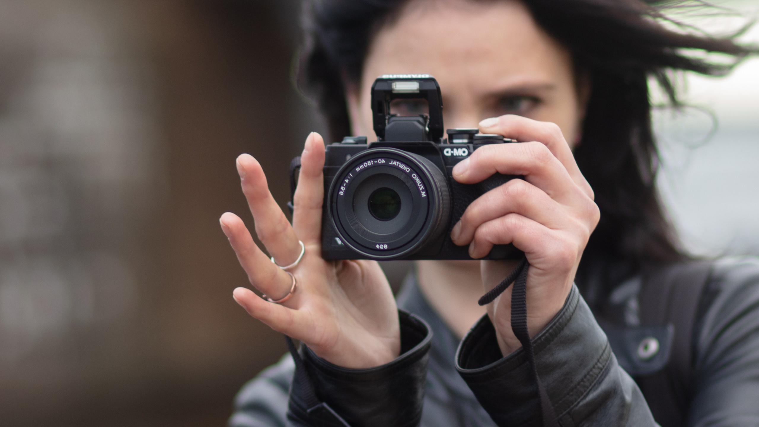 1. LĪMENIS. Fotokursi fotostudijā Rīgā. Profesionāls fotogrāfs Aivars Tipsis