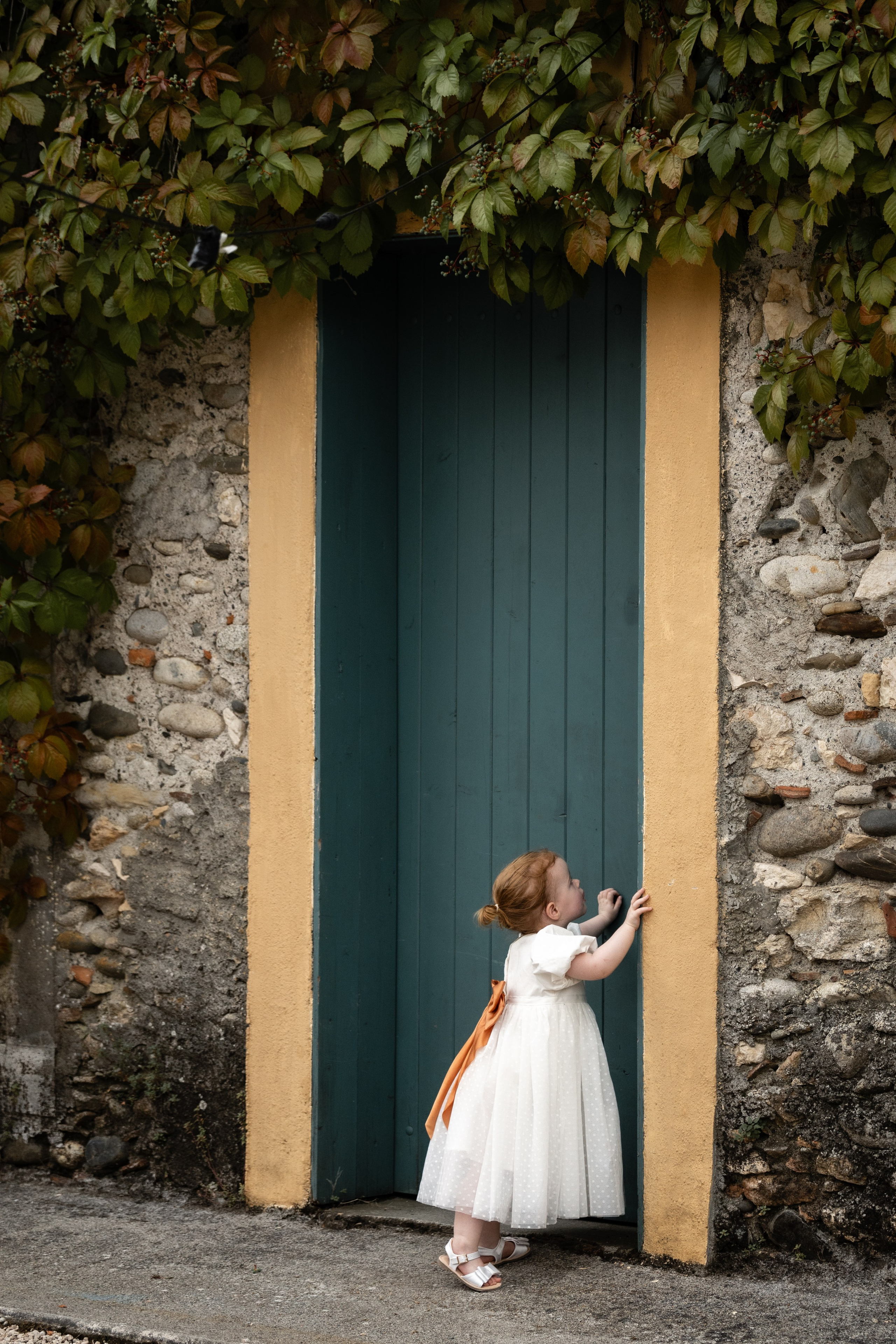 Rachel et Giles. Photo de mariage au Château de Saint-Martory. Eugénie Smirnova — photographe à Toulouse et dans le sud-ouest de la France