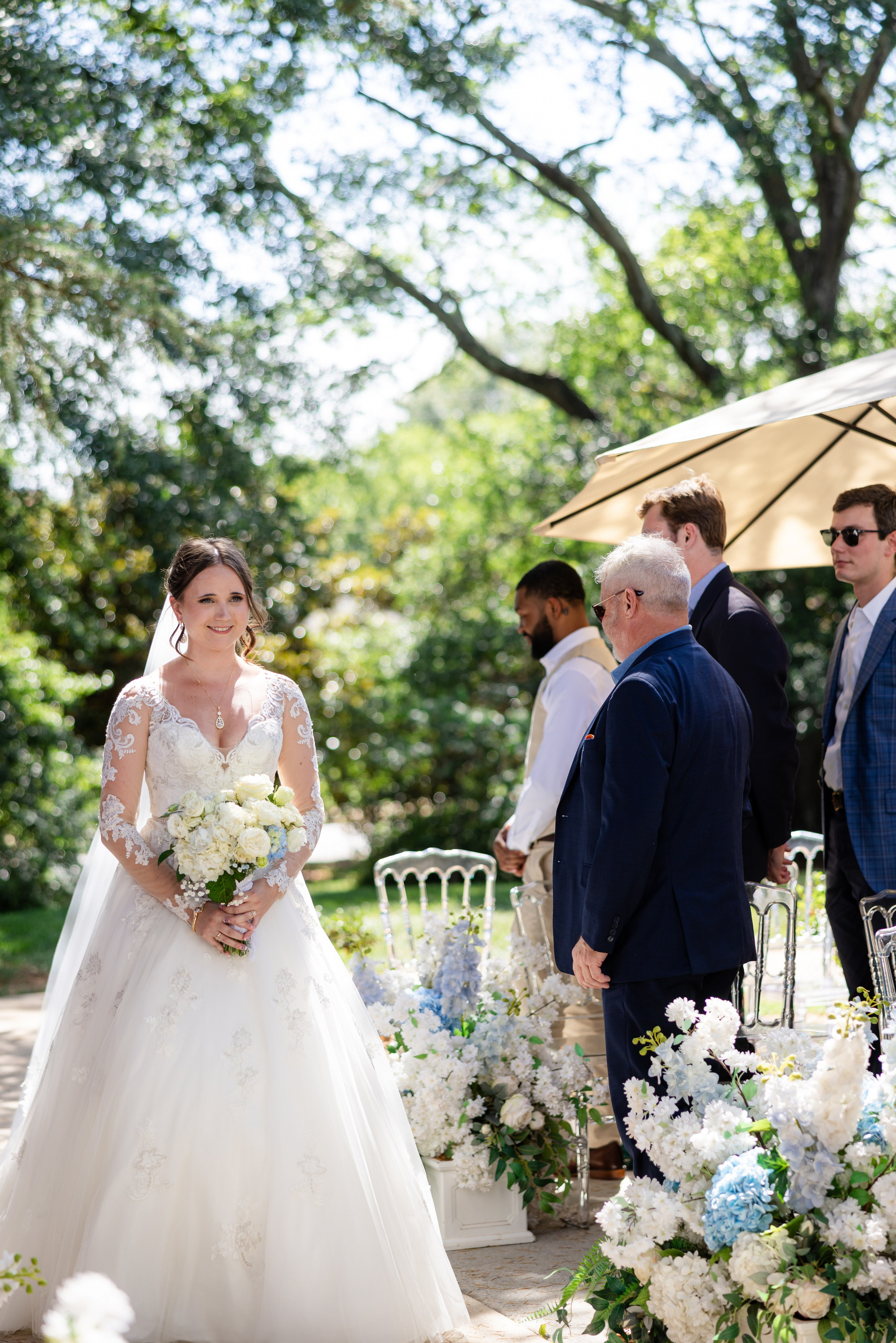 Lester & Annalise’s Romantic Summer Wedding at Gassaway Mansion in Greenville, SC. Wedding and portrait photography in Greenville SC