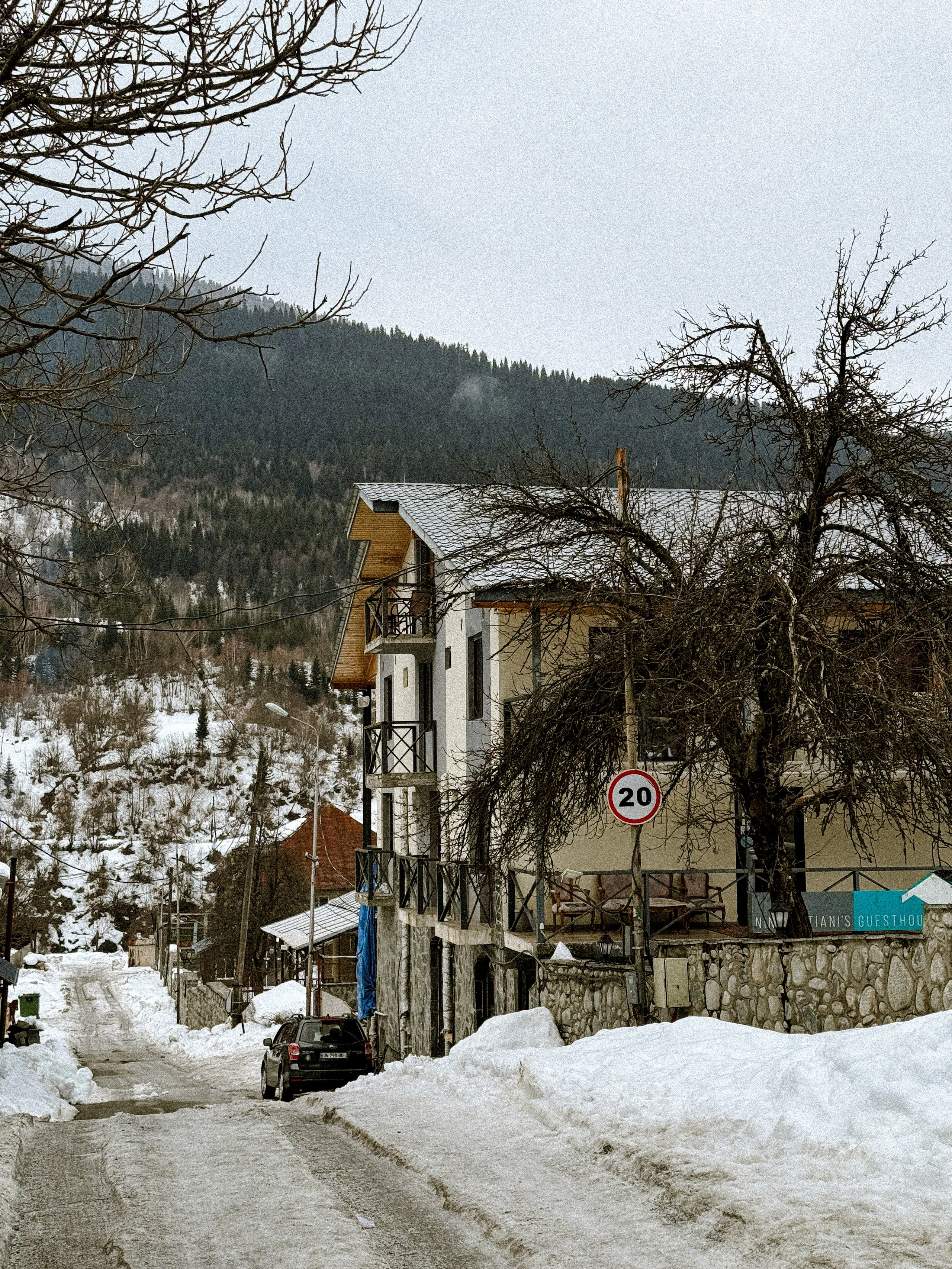 Ceļojums uz Gruziju, filmēju ar iPhone. Video shooting and creating with phone, iPhone Video School