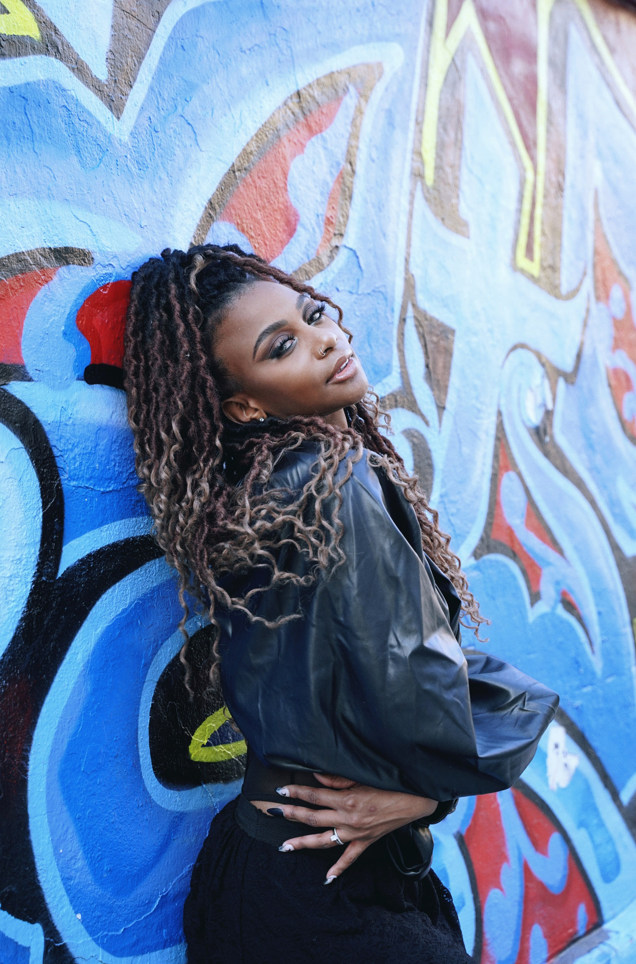 Irina photographer based in Antalya. Available for photoshoots in Kemer, Belek, Side, Bodrum, Kaş, and Fethiye