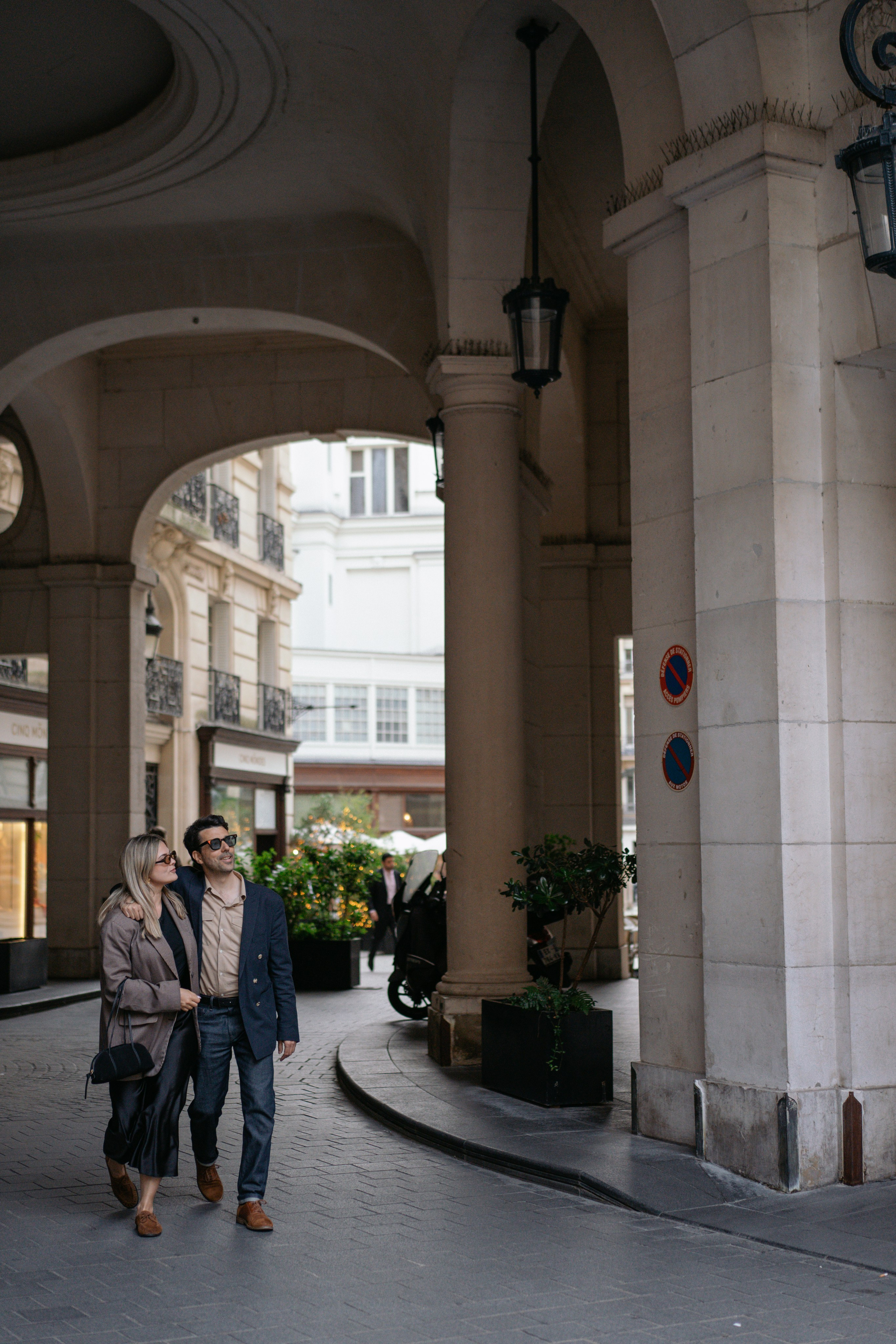 съемка для пары в нетуристическом Париже