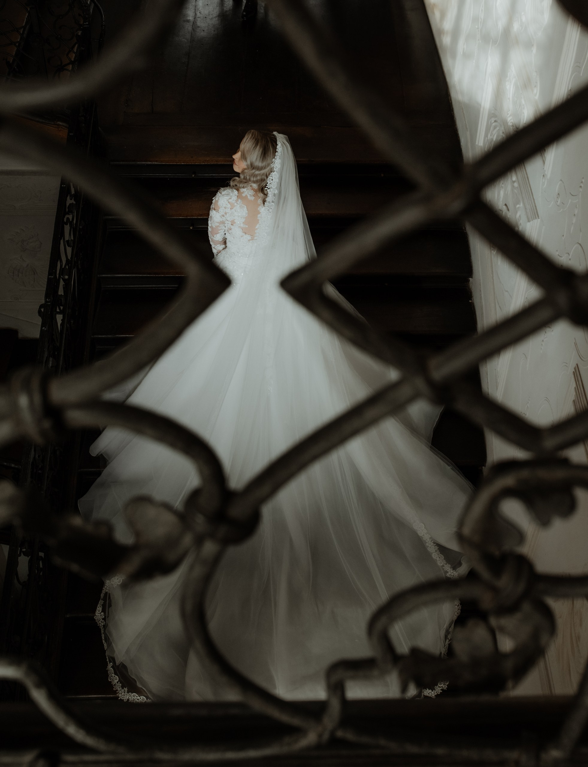 Hochzeit von Celine und Felix im Schloss Schilingsfürst. Anna Saribekyan – Beste Hochzeitsfotografin in Würzburg, Top 10 in Deutschland