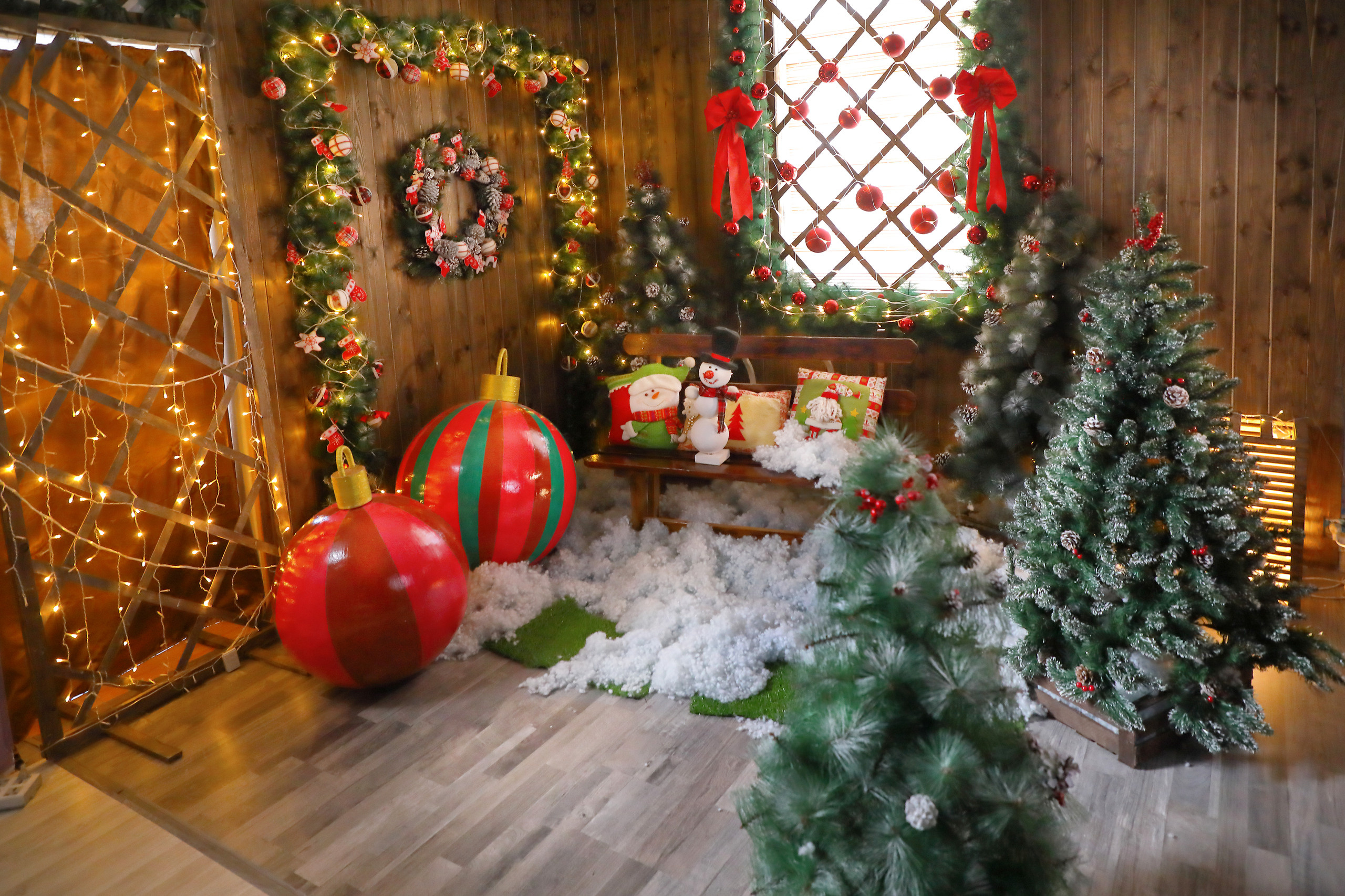 Фото зоны 2021. Свадебный, семейный и портретный фотограф в Бишкеке