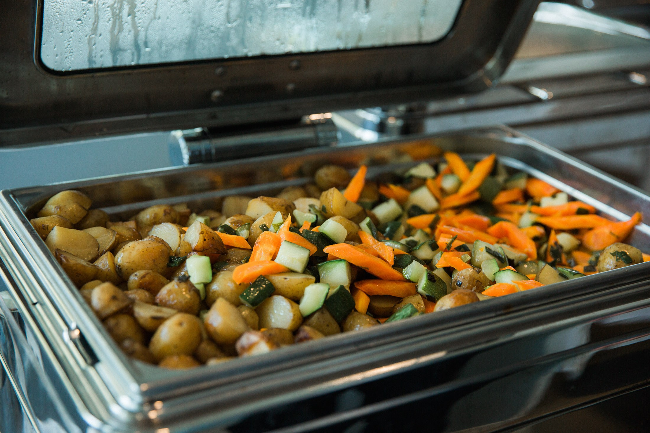 Hääkuvaaja Porvoo | Hääkuvaus Villa Haikko