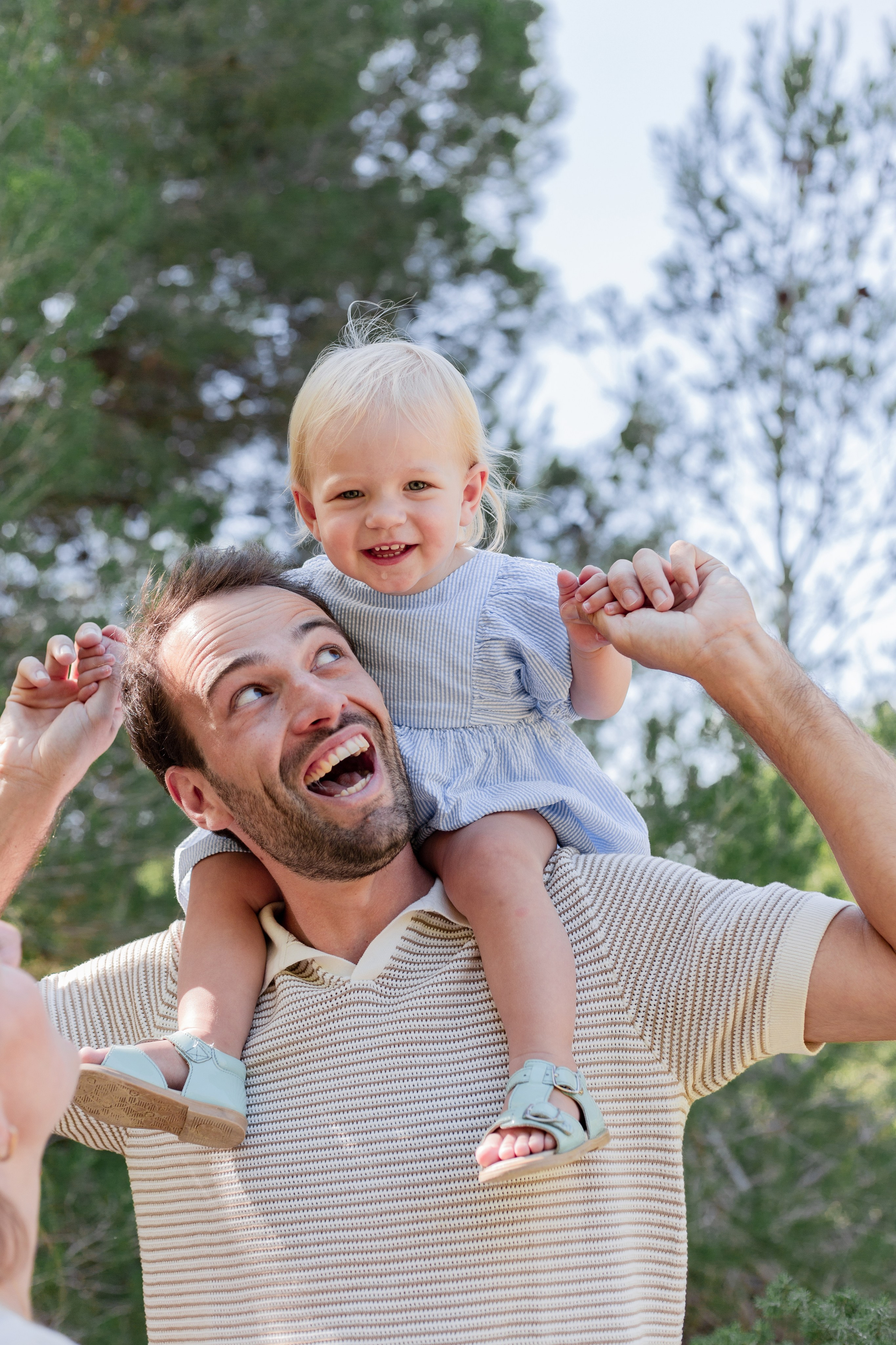 Photographe portrait de famille près de Châtellerault, Poitiers et Tours. Studio photo « Partage ton bonheur » – Photographe famille près de Châtellerault, Poitiers et Tours